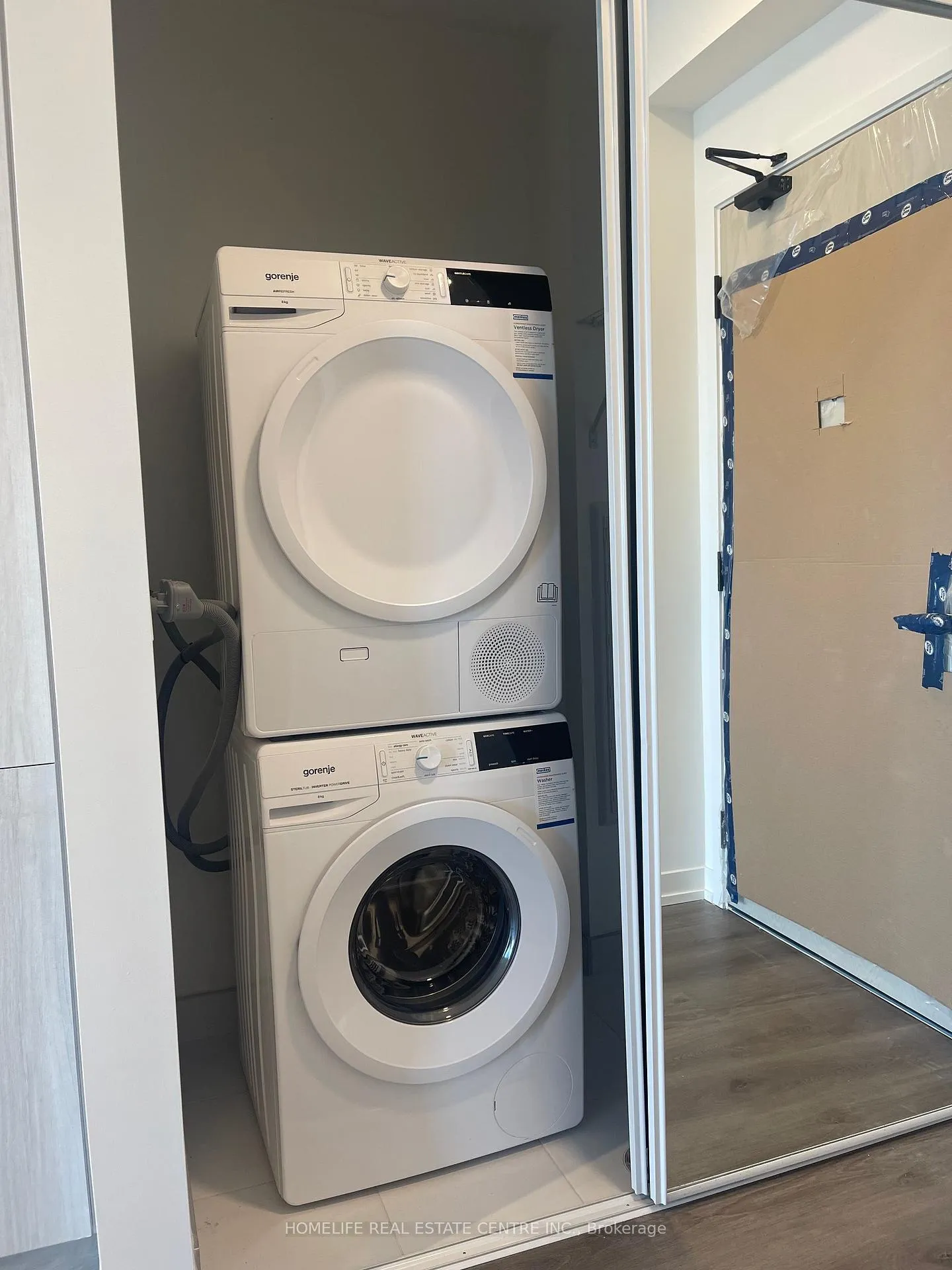 Photo 9 of Unit 2103, 225 Commerce Street, Vaughan, Vaughan Corporate Centre — HOMEH