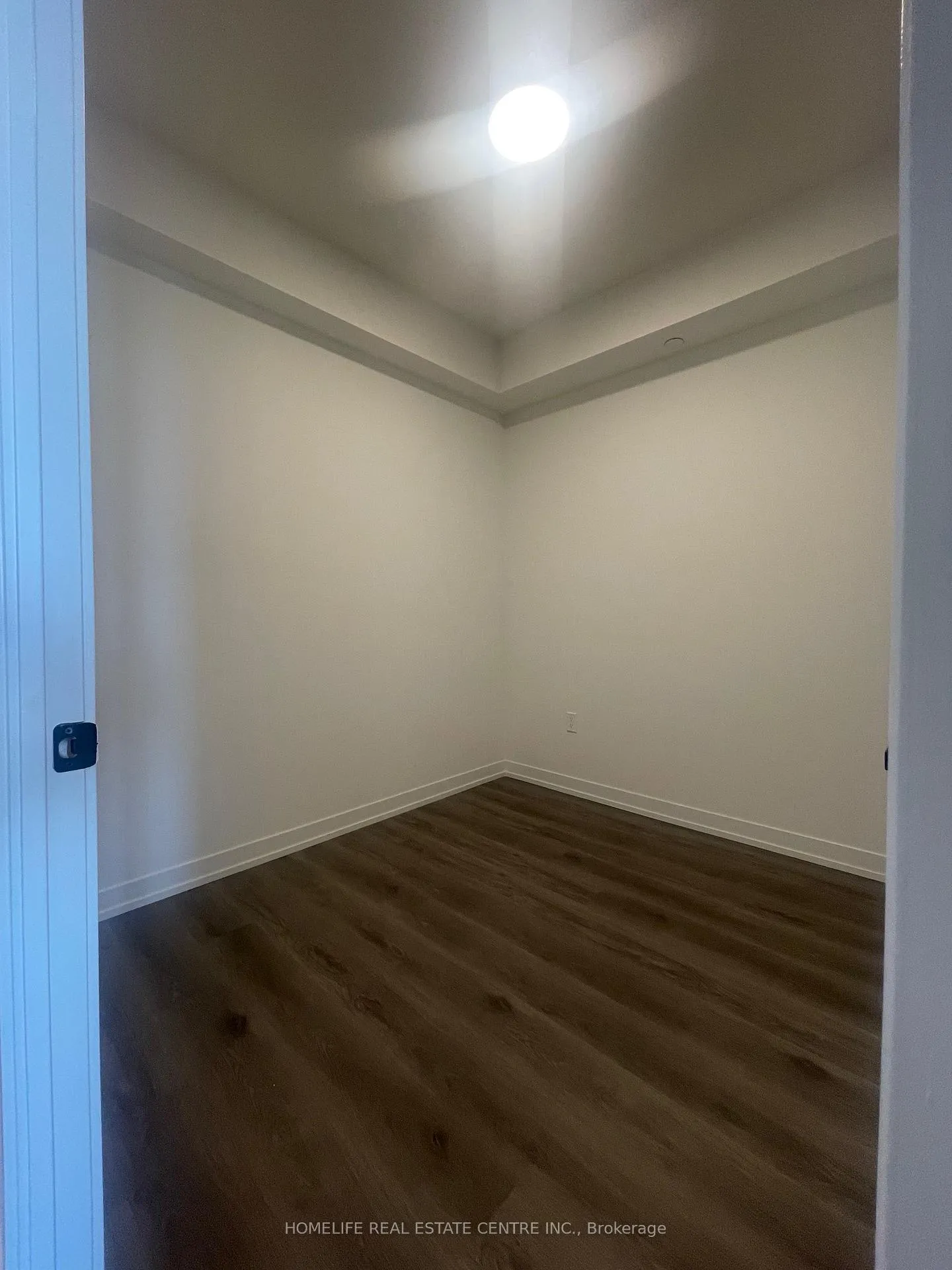 Photo 11 of Unit 2103, 225 Commerce Street, Vaughan, Vaughan Corporate Centre — HOMEH