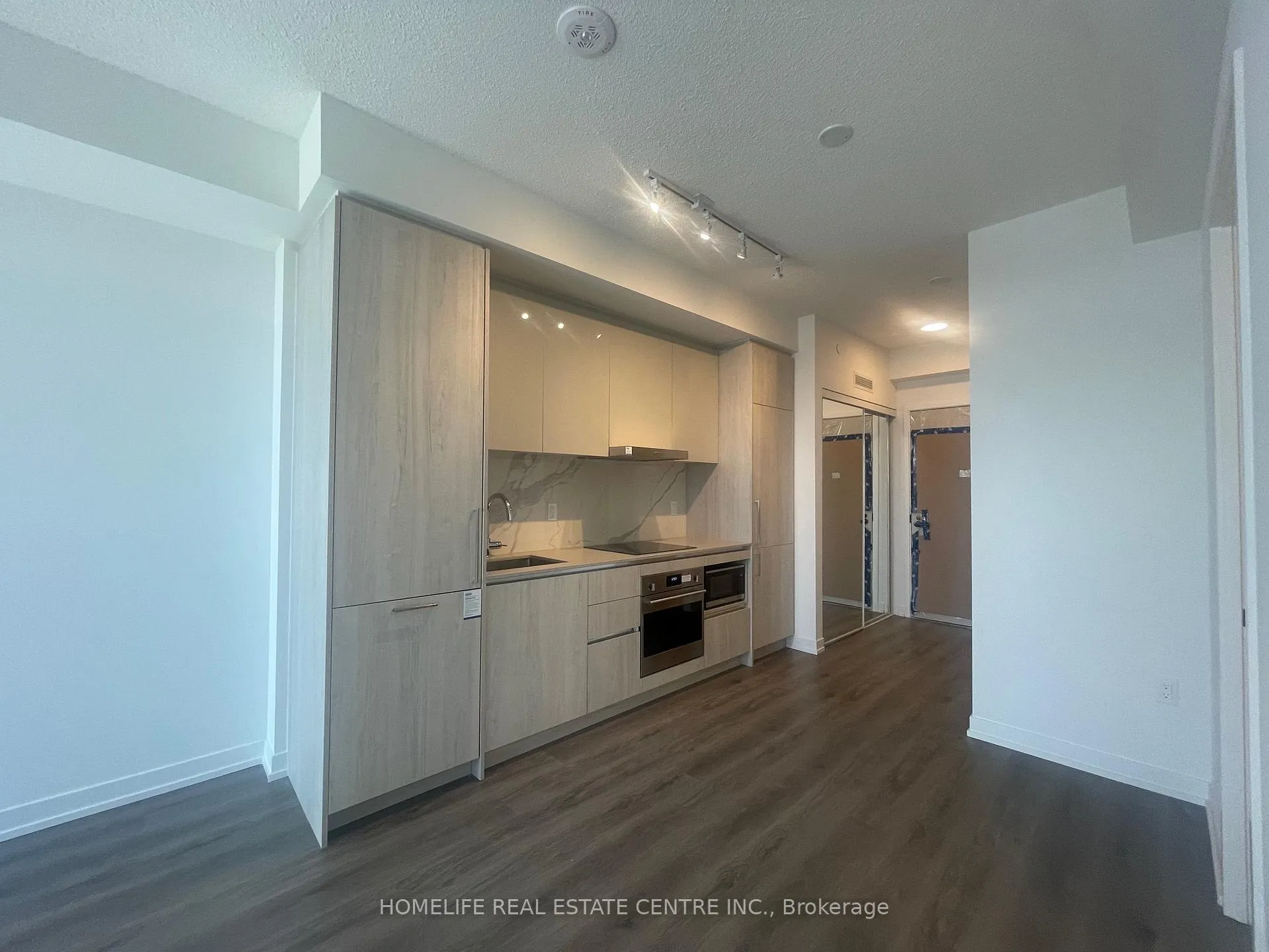 Photo 17 of Unit 2103, 225 Commerce Street, Vaughan, Vaughan Corporate Centre — HOMEH