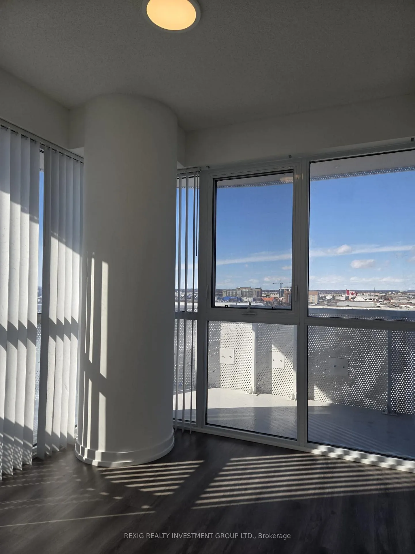 Photo 6 of Unit 809, 225 Commerce Street, Vaughan, Vaughan Corporate Centre — HOMEH