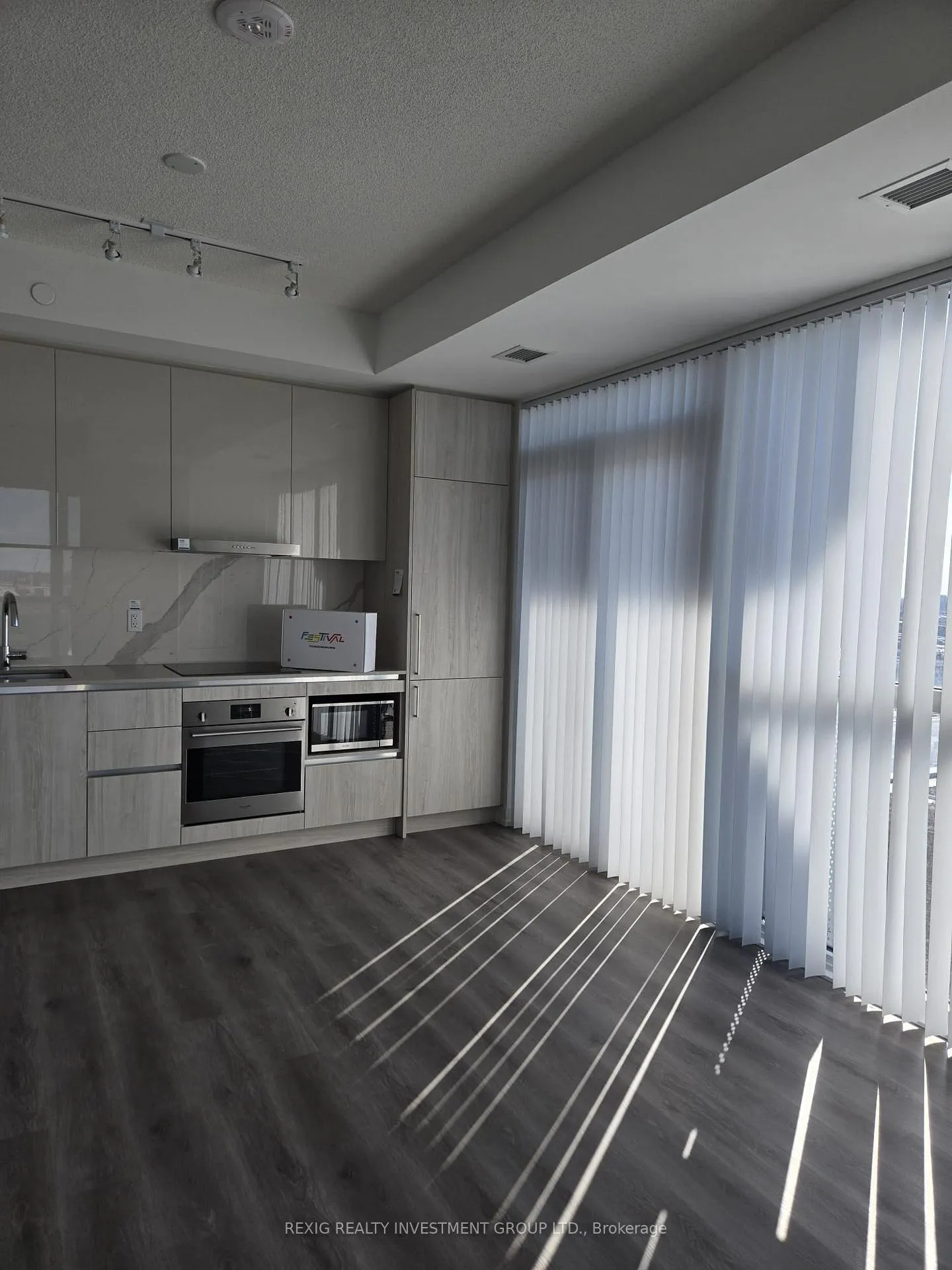 Photo 19 of Unit 809, 225 Commerce Street, Vaughan, Vaughan Corporate Centre — HOMEH