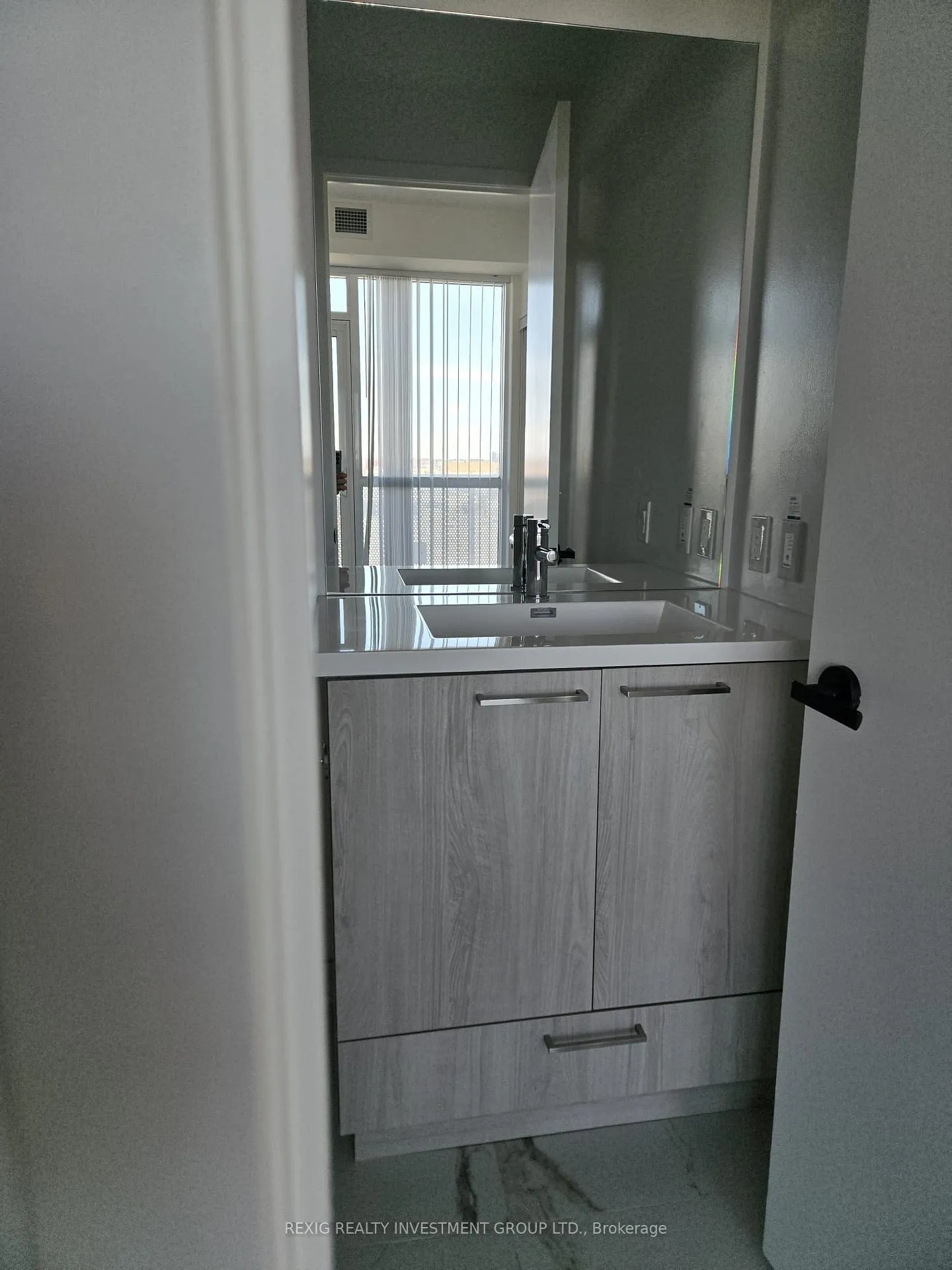 Photo 21 of Unit 809, 225 Commerce Street, Vaughan, Vaughan Corporate Centre — HOMEH