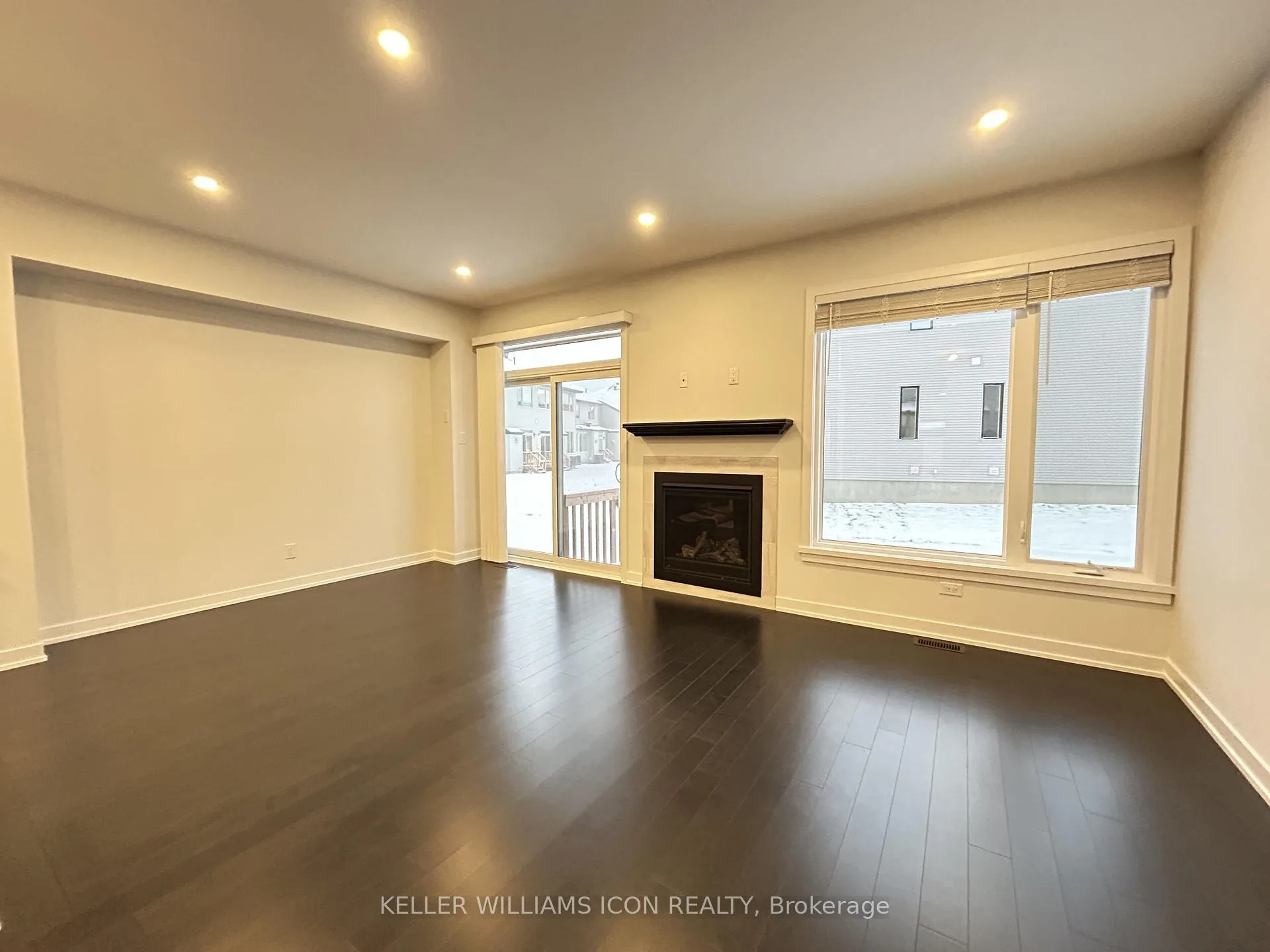 Photo 6 of 383 Mango Street, Ottawa, Riverside South/Gloucester Glen — HOMEH