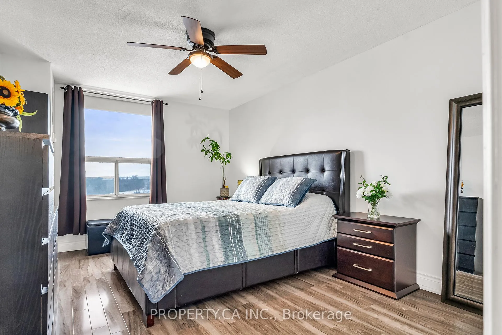 Photo 17 of Unit 1112, 20 Edgecliff Golfway, Toronto, Flemingdon Park — HOMEH