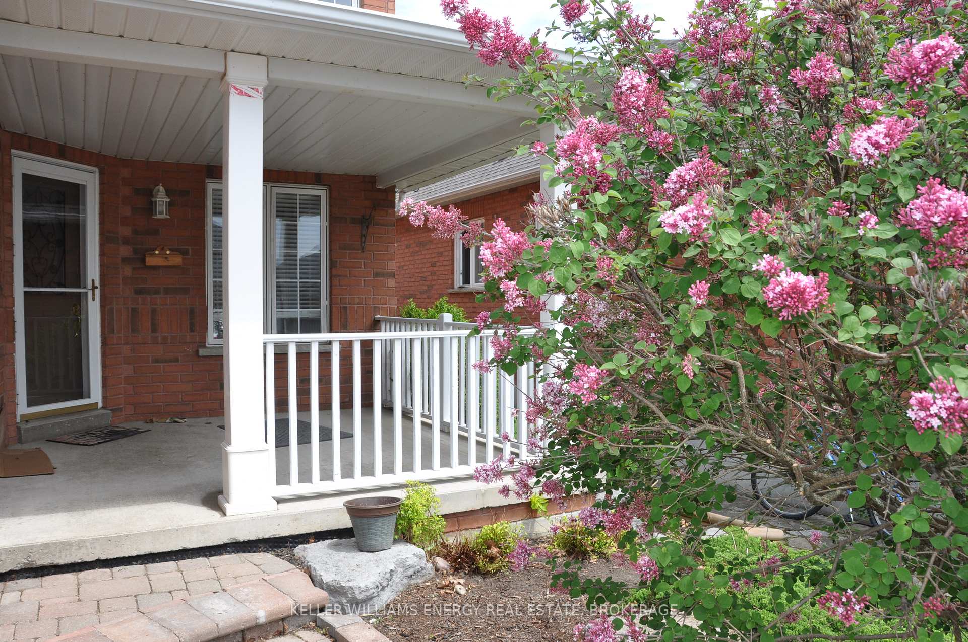 Photo 2 of 89 Bloom Avenue, Clarington, Newcastle — HOMEH