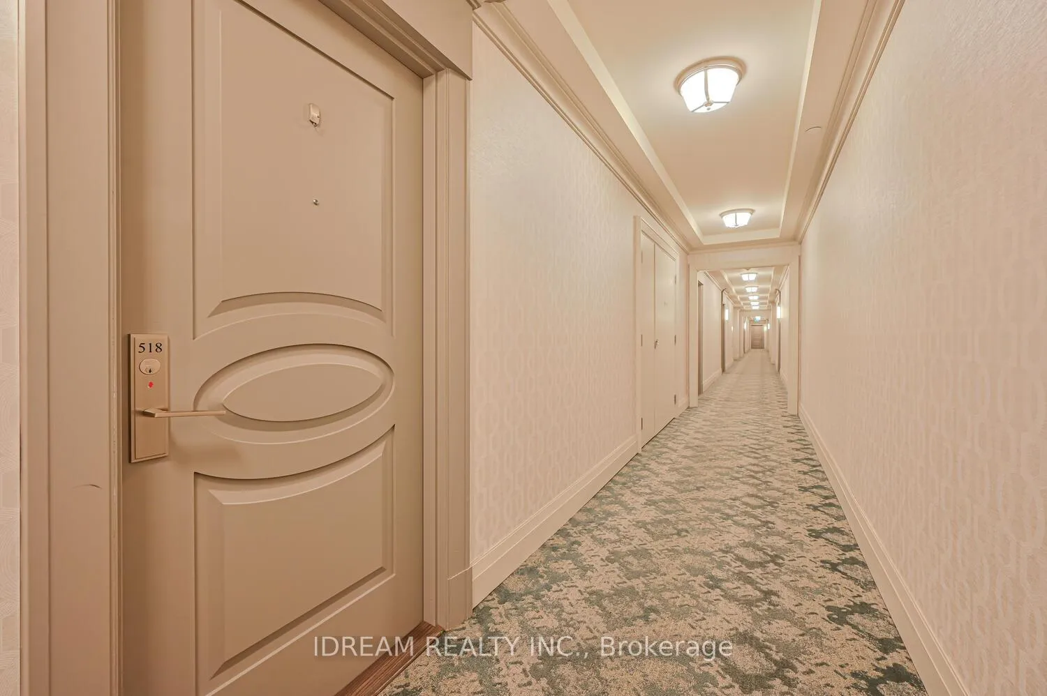 Photo 7 of Unit 518, 9085 Jane Street, Vaughan, Concord — HOMEH