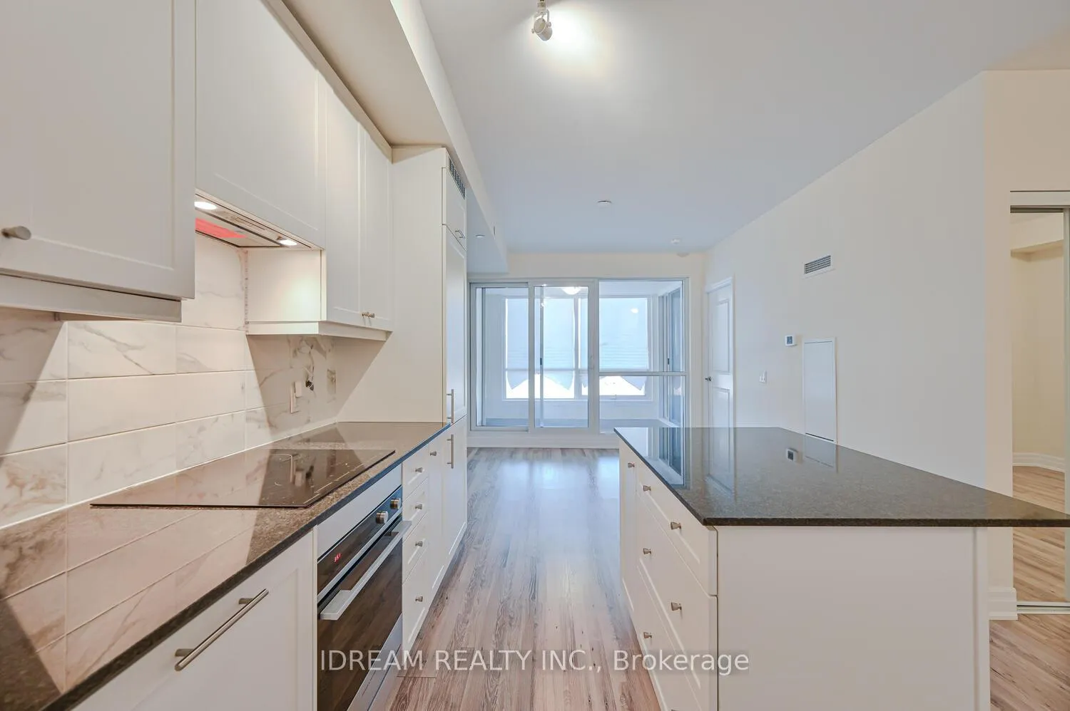 Photo 22 of Unit 518, 9085 Jane Street, Vaughan, Concord — HOMEH