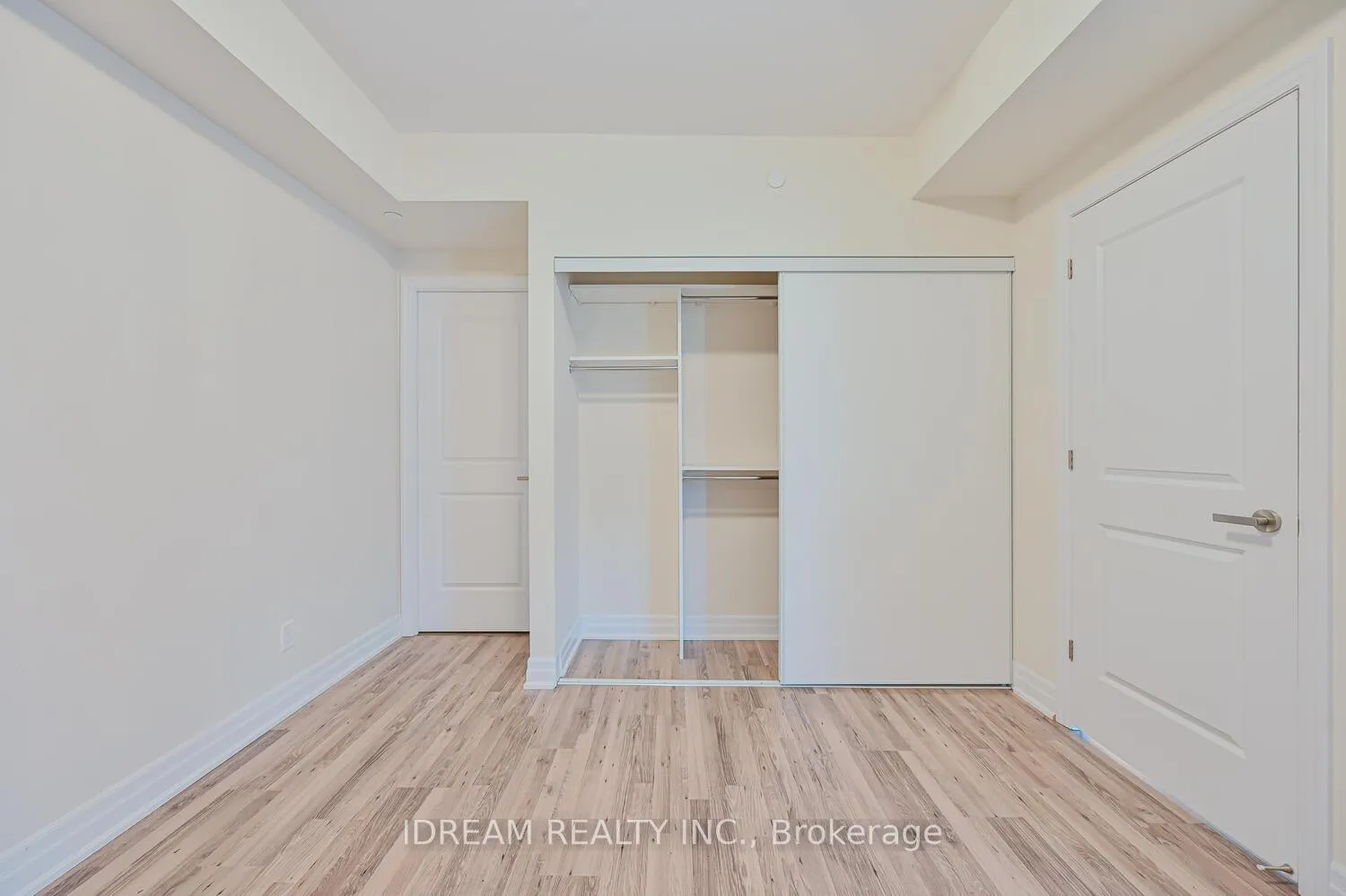 Photo 31 of Unit 518, 9085 Jane Street, Vaughan, Concord — HOMEH