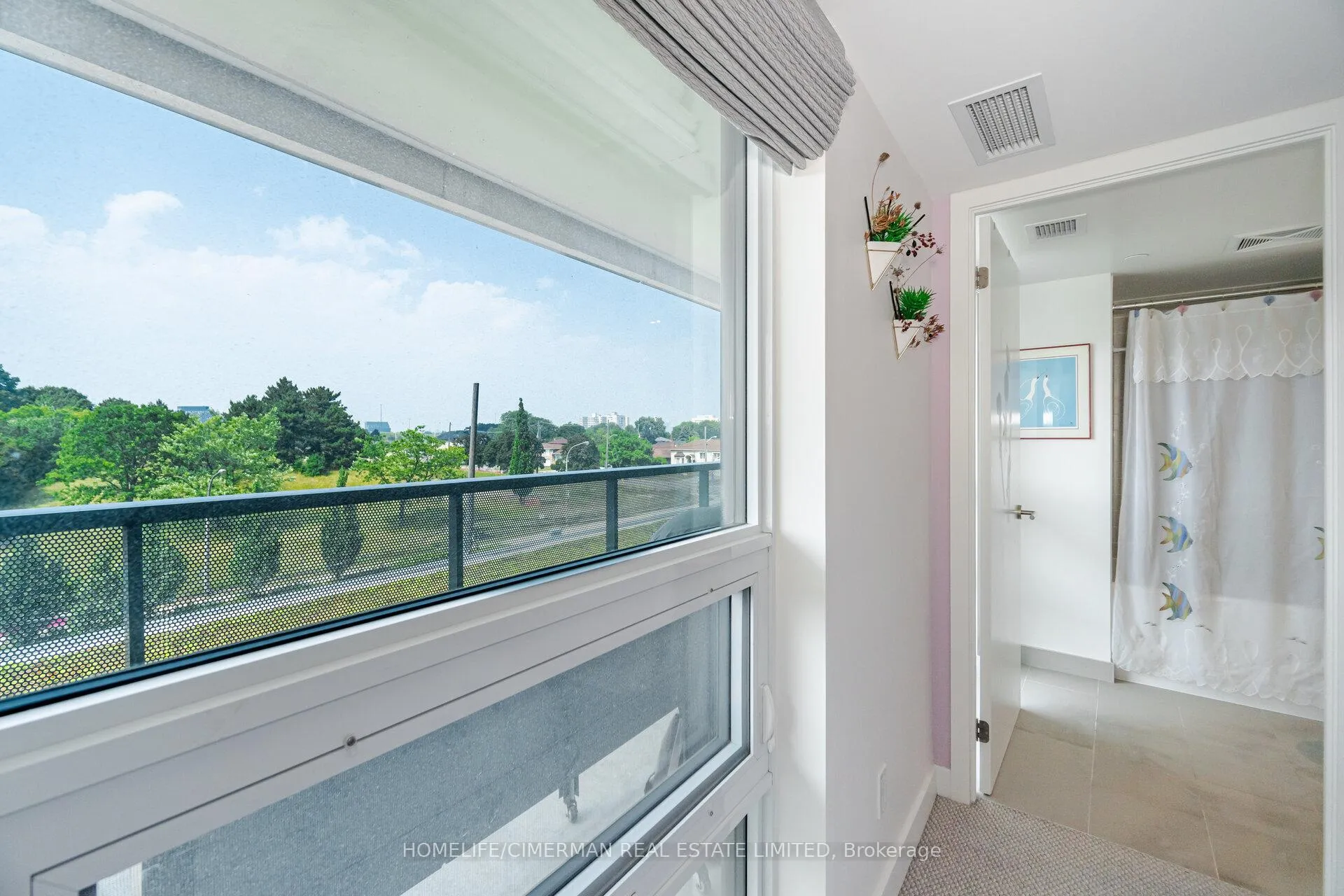 Photo 18 of Unit 405, 120 Varna Drive, Toronto, Englemount-Lawrence — HOMEH