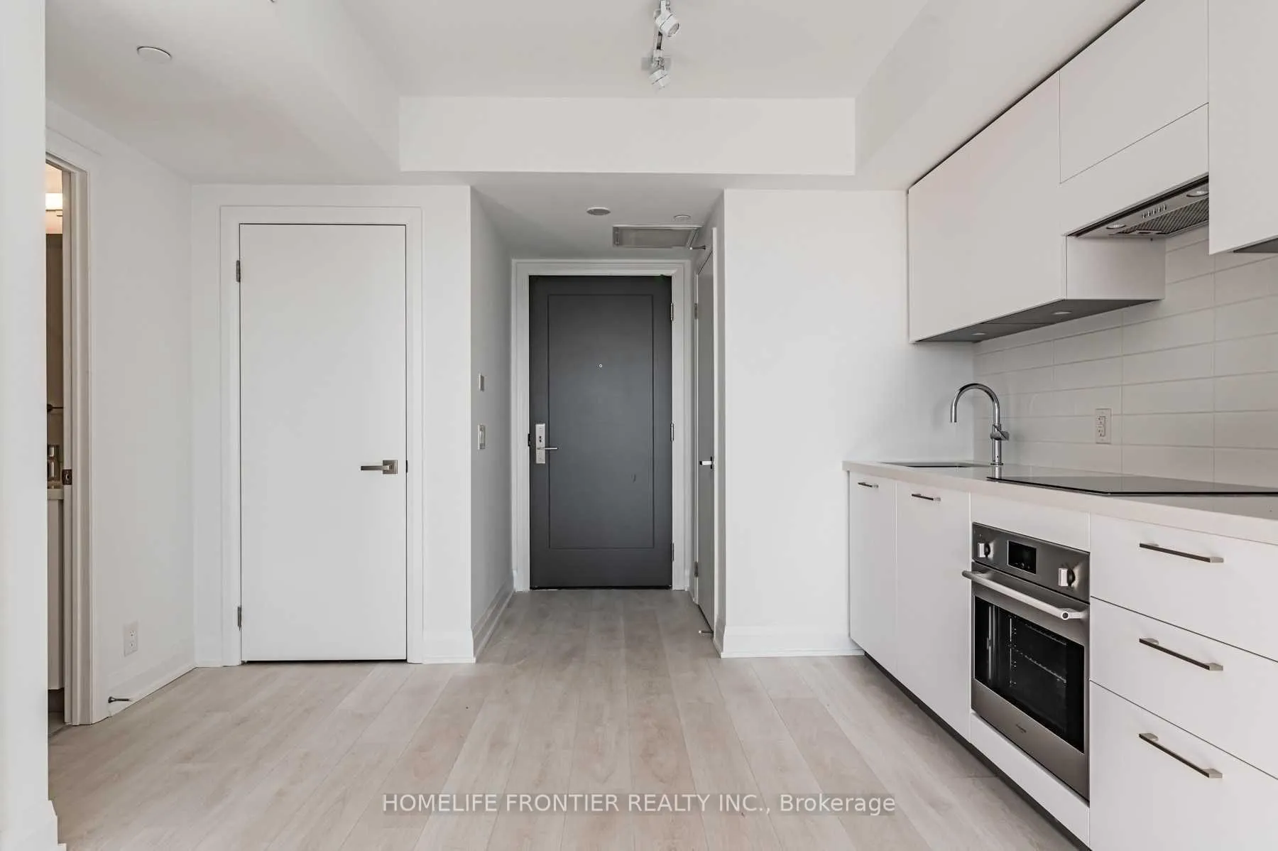 Photo 3 of Unit 311, 33 Frederick Todd Way, Toronto, Thorncliffe Park — HOMEH