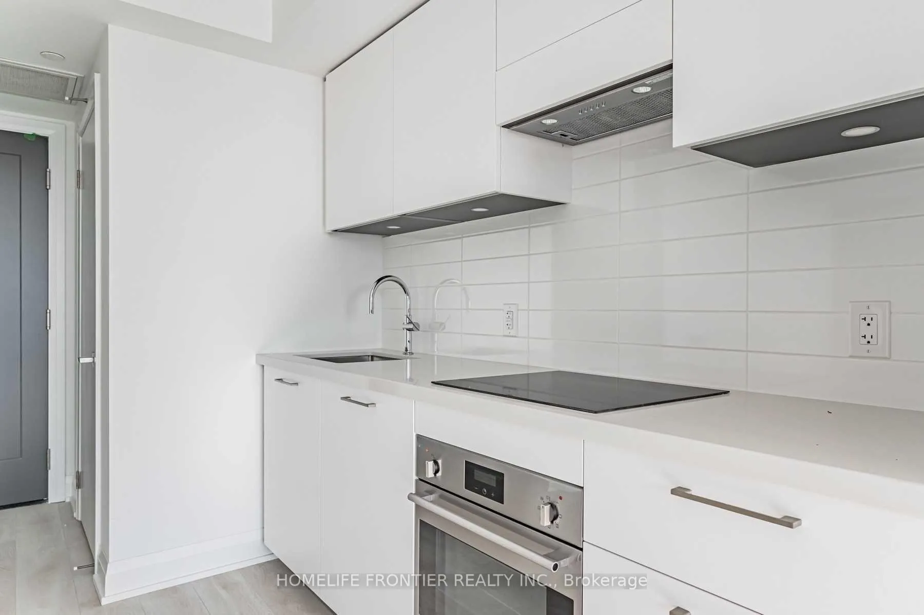 Photo 5 of Unit 311, 33 Frederick Todd Way, Toronto, Thorncliffe Park — HOMEH