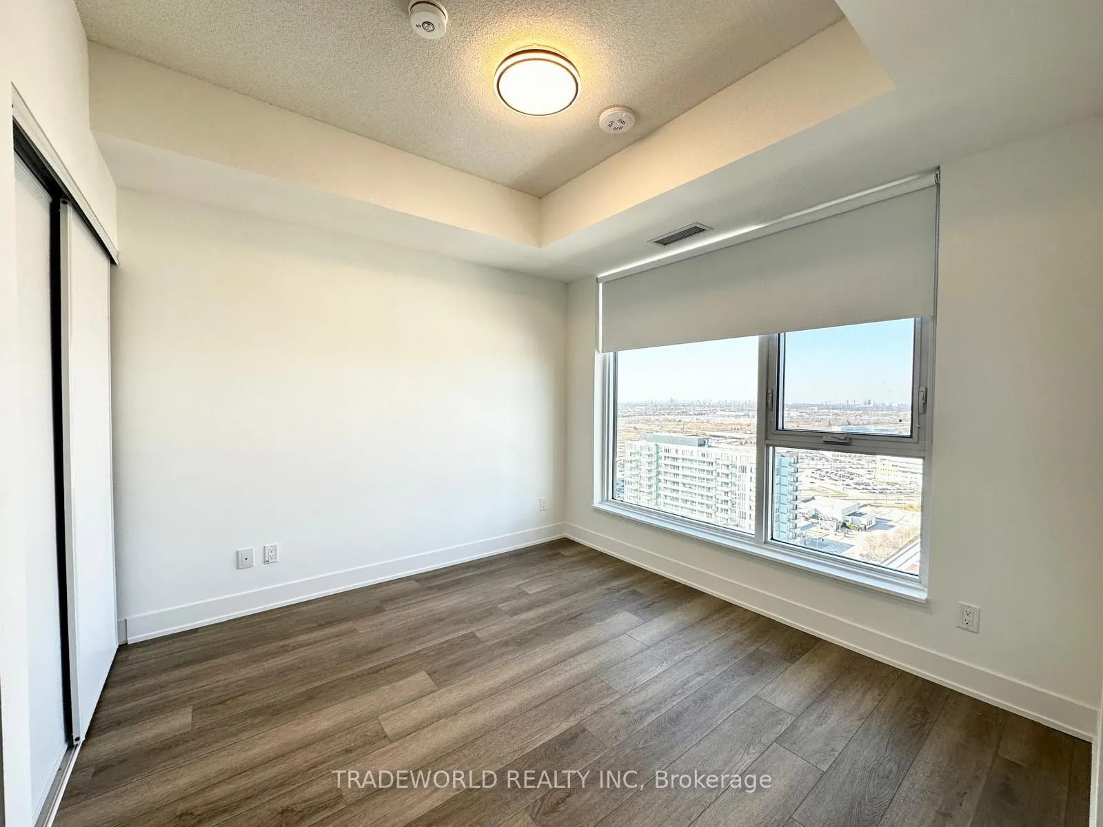 Photo 3 of Unit 2302, 38 Andre De Grasse Street, Markham, Unionville — HOMEH