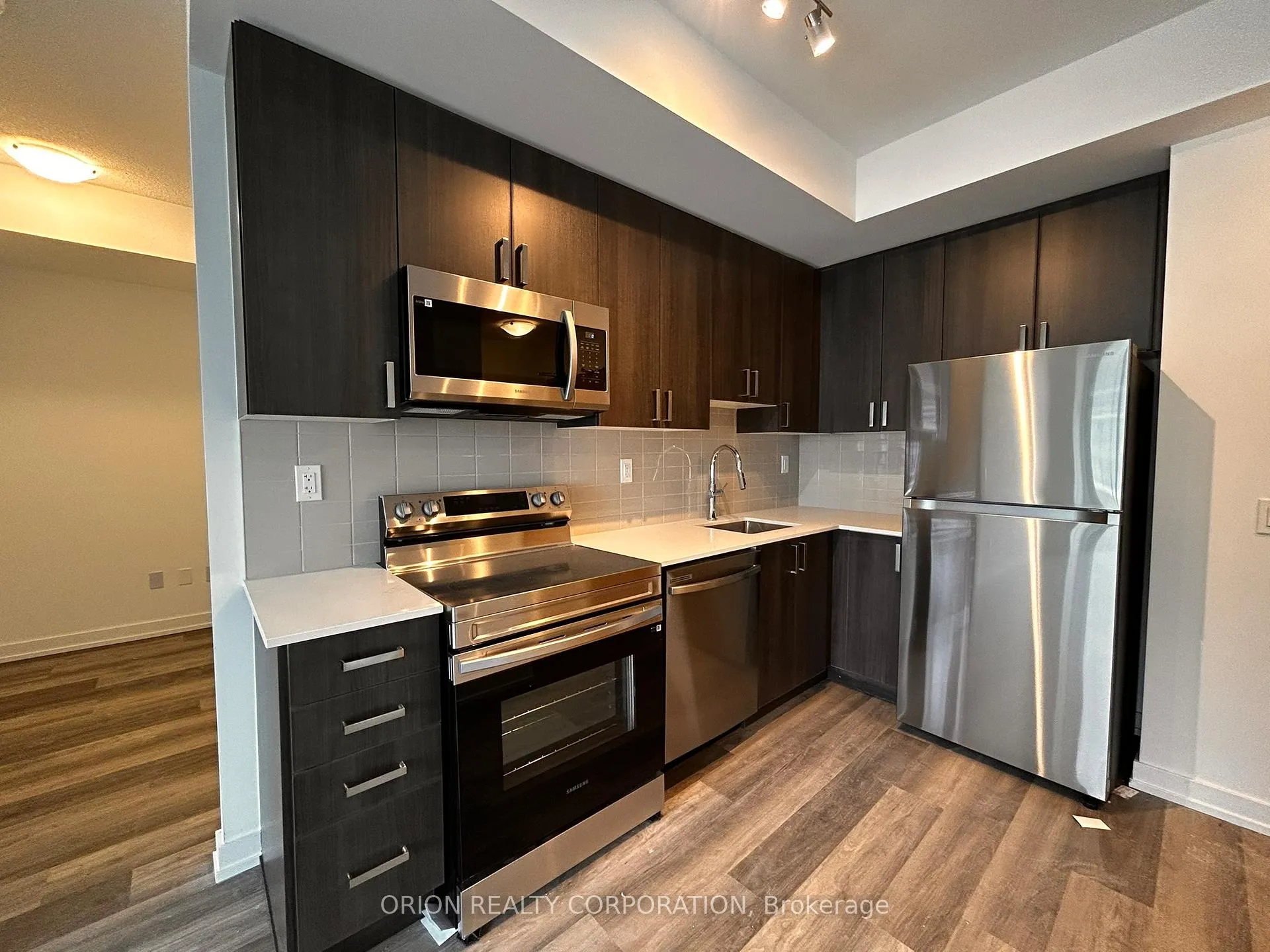Photo 6 of Unit 2806, 1435 Celebration Drive, Pickering, Bay Ridges — HOMEH