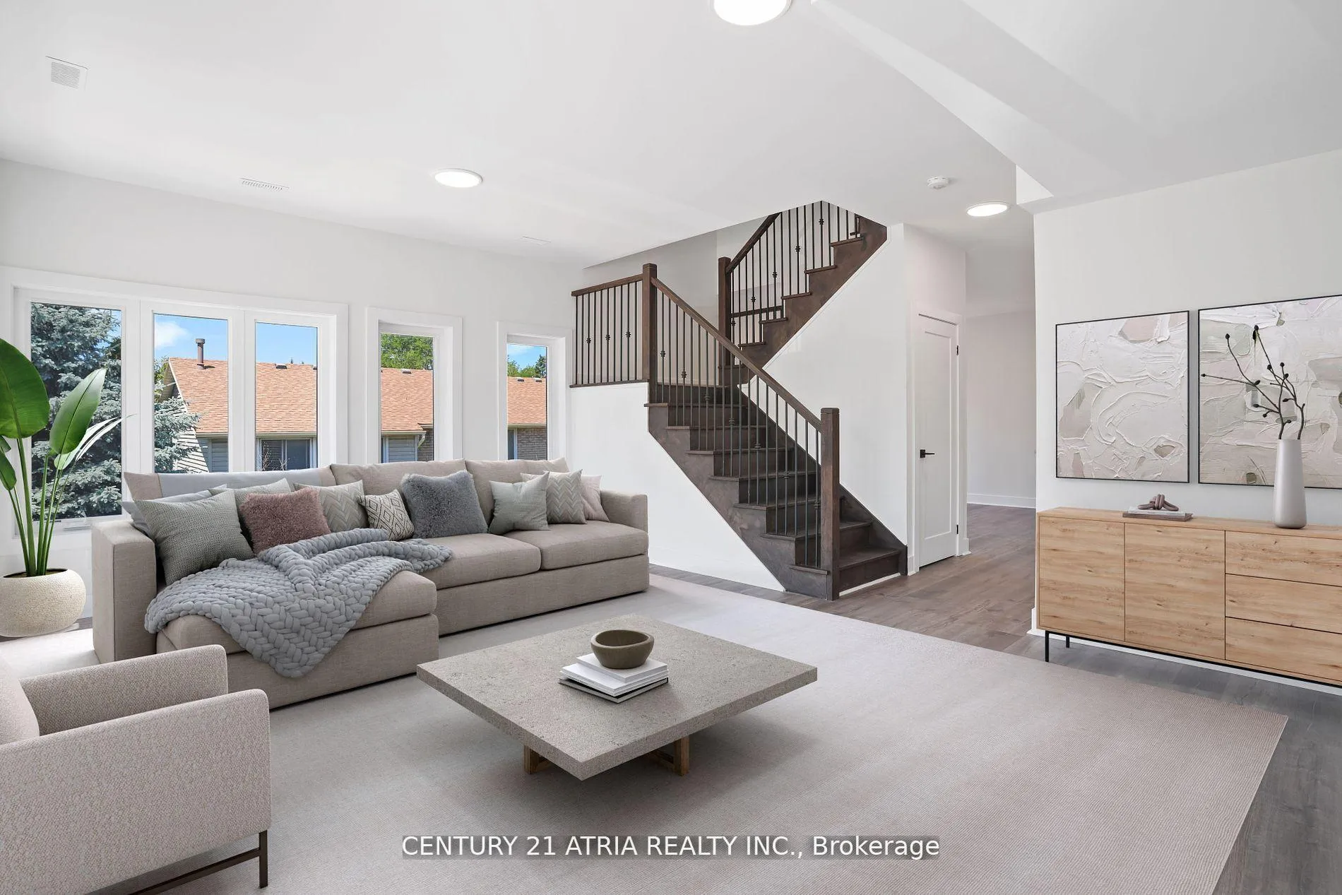 Photo 2 of 6701 Thorold Stone Road, Niagara Falls, Stamford — HOMEH