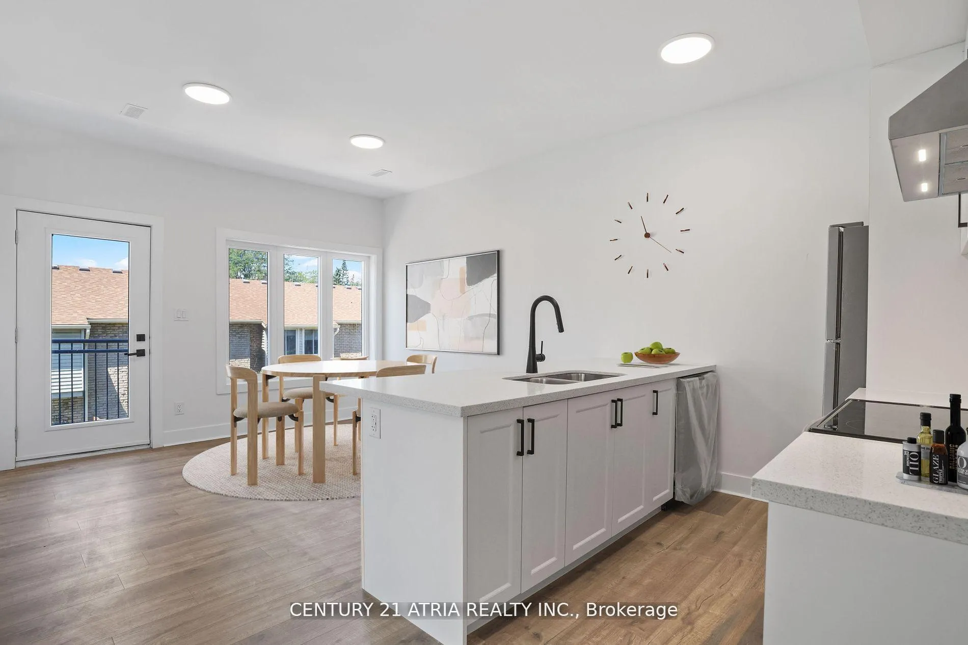Photo 3 of 6701 Thorold Stone Road, Niagara Falls, Stamford — HOMEH