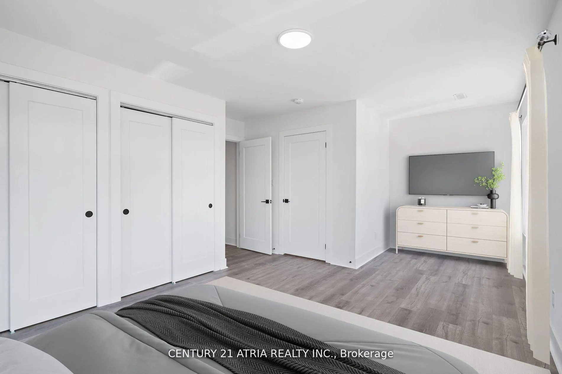 Photo 6 of 6701 Thorold Stone Road, Niagara Falls, Stamford — HOMEH