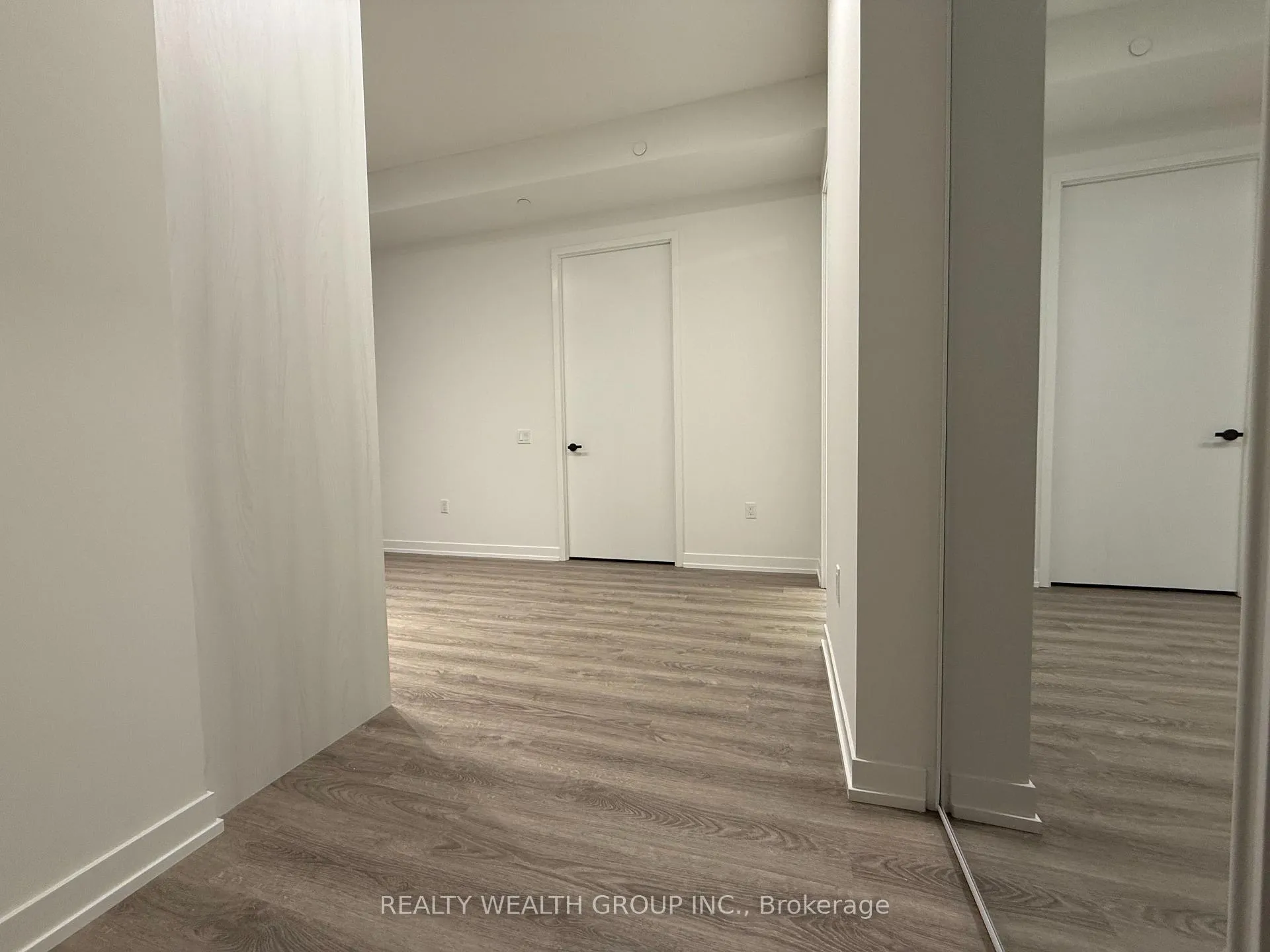 Photo 2 of Unit 5306, 195 Commerce Street, Vaughan, Vaughan Corporate Centre — HOMEH