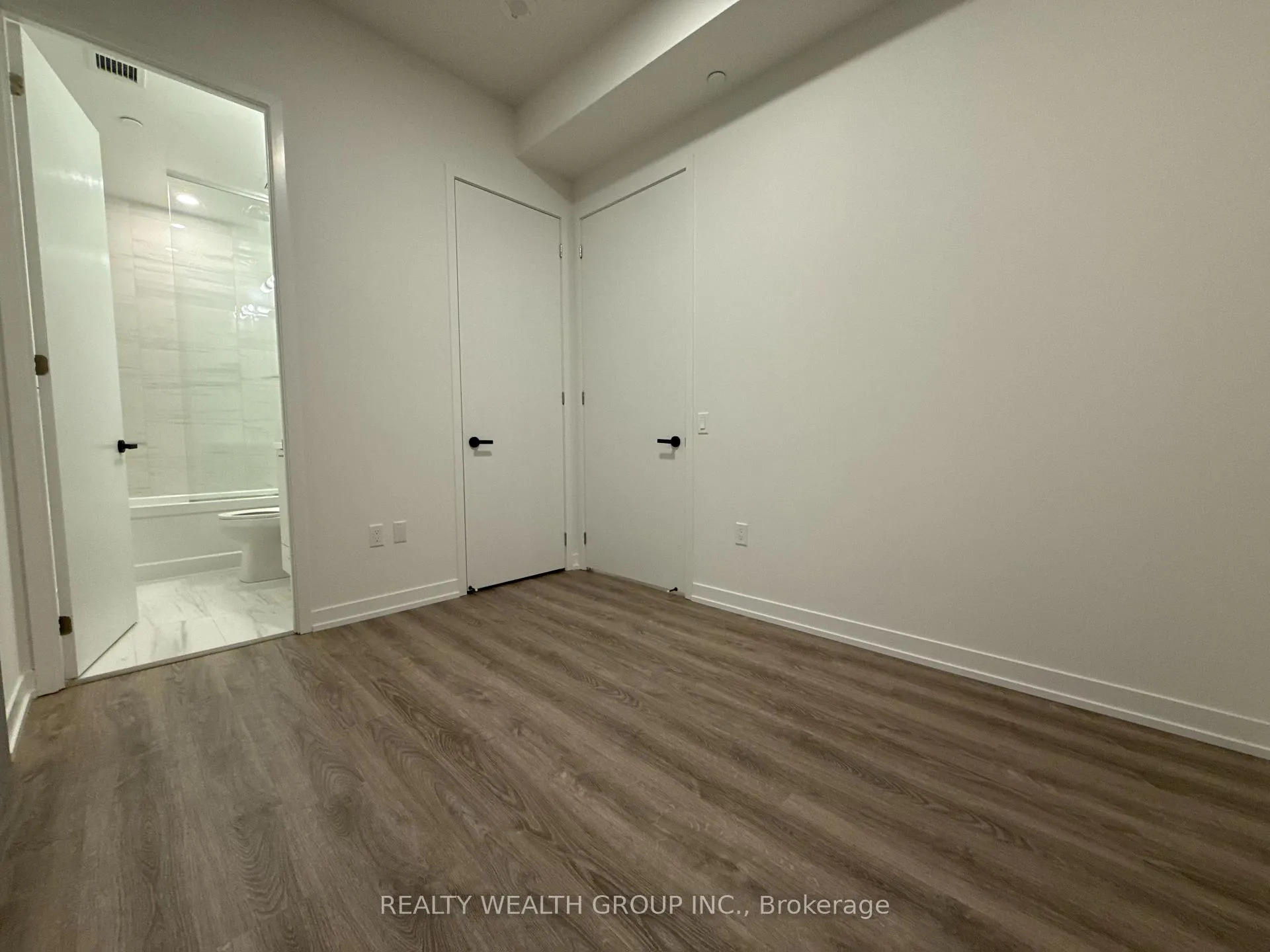 Photo 17 of Unit 5306, 195 Commerce Street, Vaughan, Vaughan Corporate Centre — HOMEH