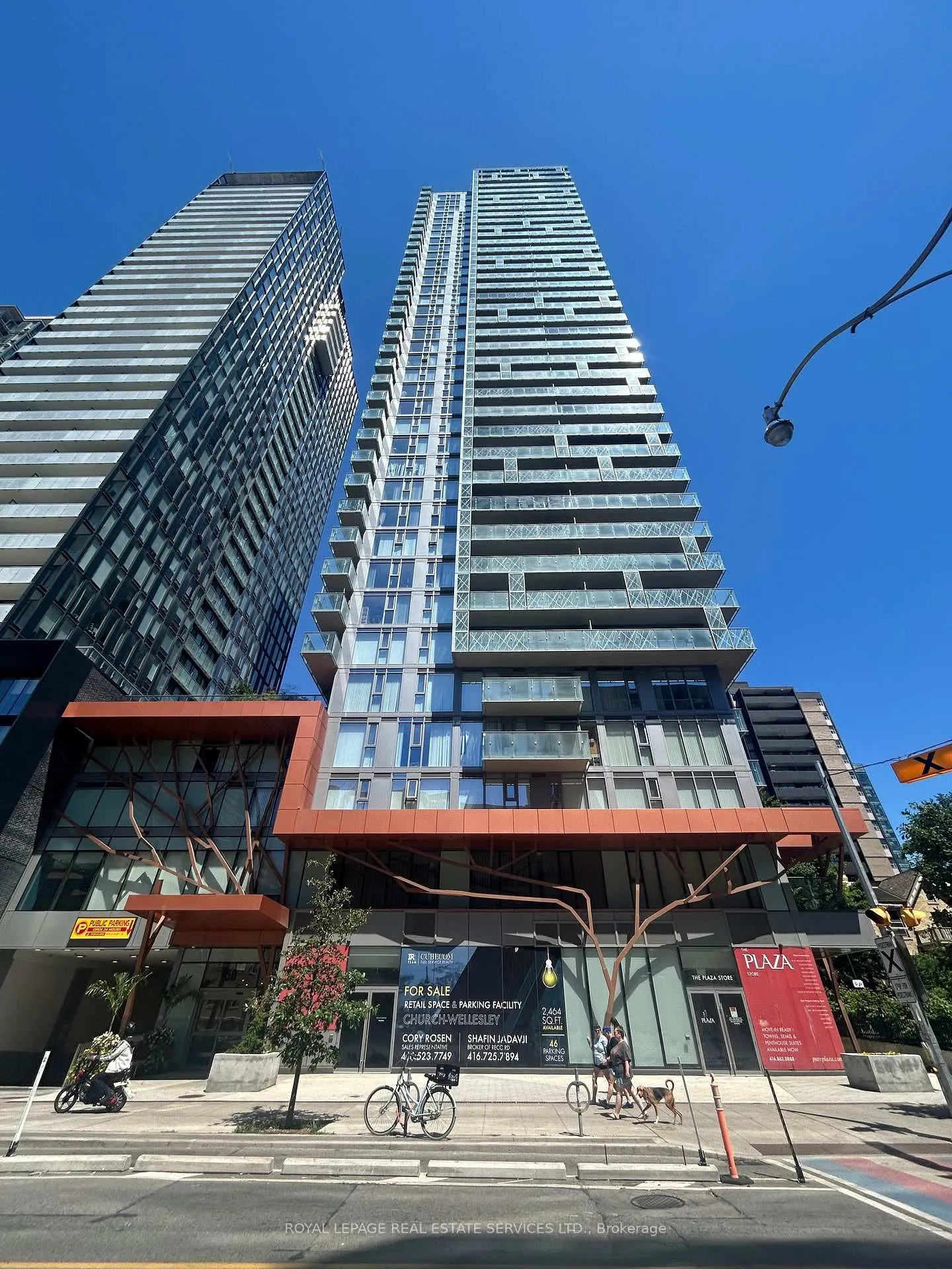 Front of Unit 2306, 50 Wellesley Street E
