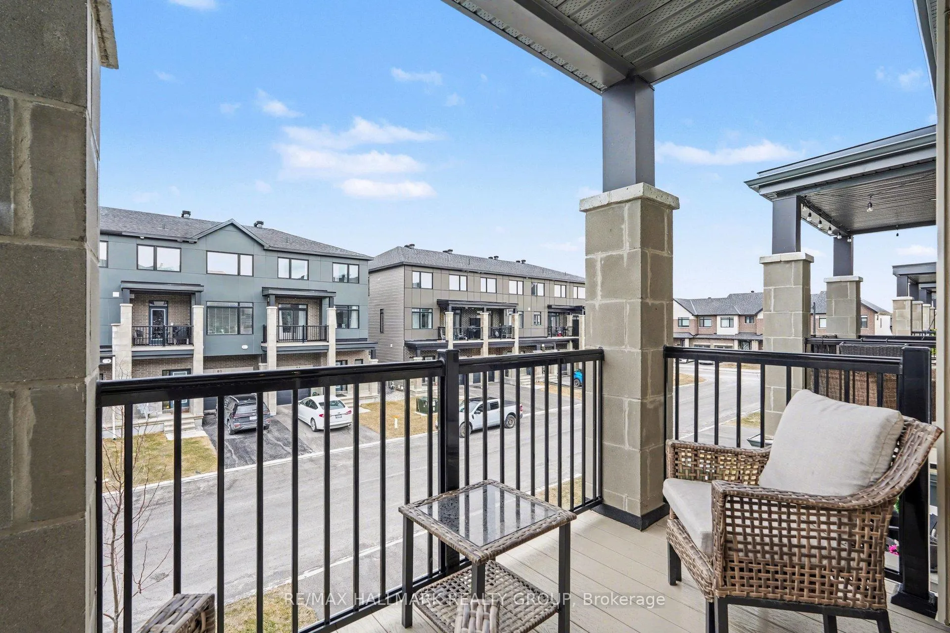 Photo 14 of 61 Arinto Place, Ottawa, Kanata - Emerald Meadows/Trailwest — HOMEH