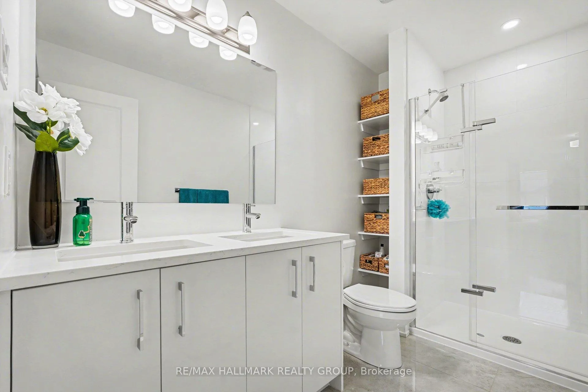 Photo 17 of 61 Arinto Place, Ottawa, Kanata - Emerald Meadows/Trailwest — HOMEH