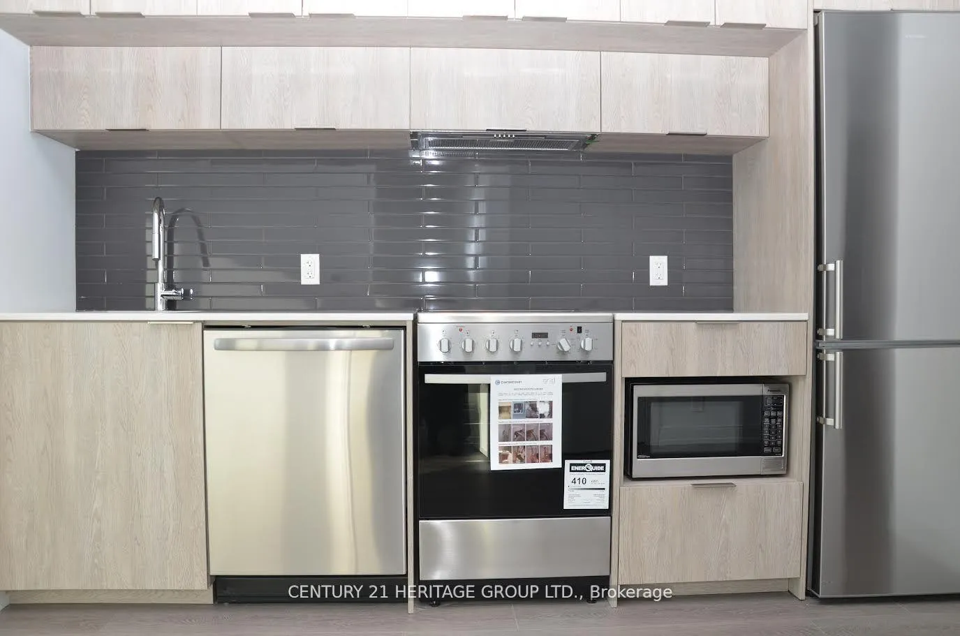 Photo 3 of Unit 2607, 181 Dundas Street E, Toronto, Church-Yonge Corridor — HOMEH