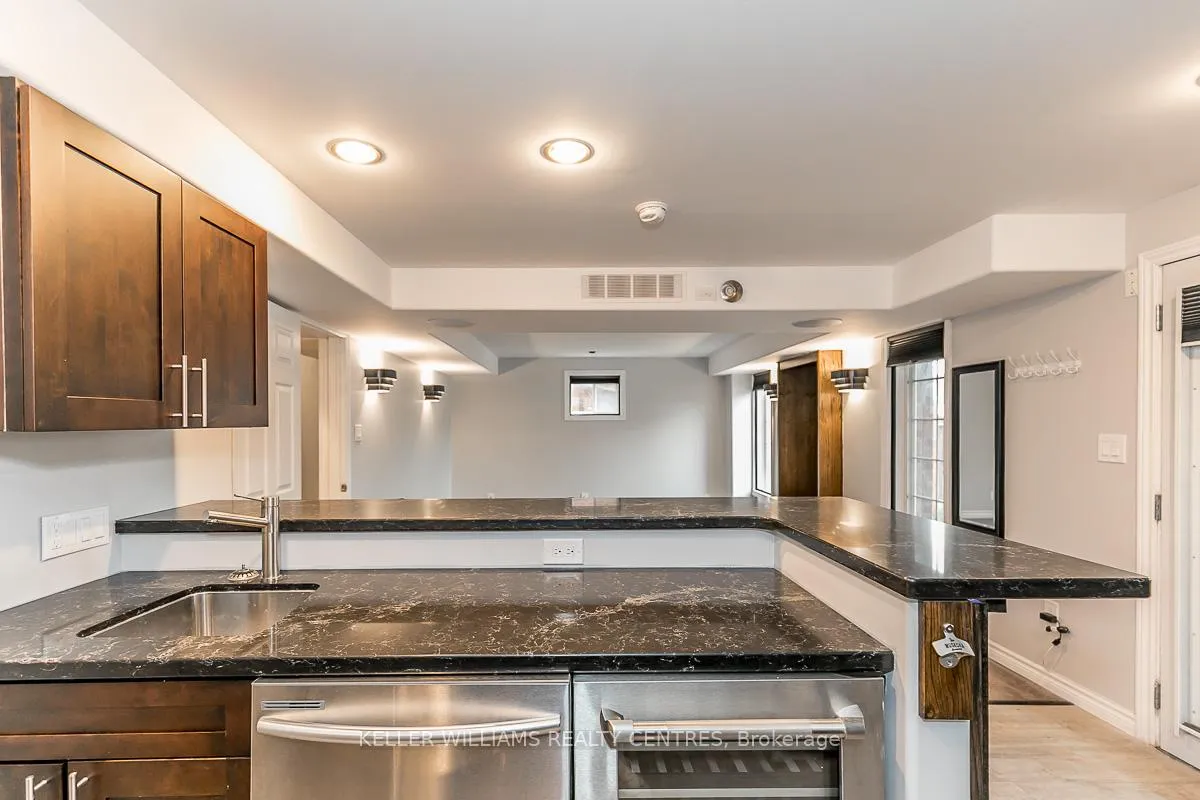 Photo 4 of 1381 Hunter Street, Innisfil, Alcona — HOMEH