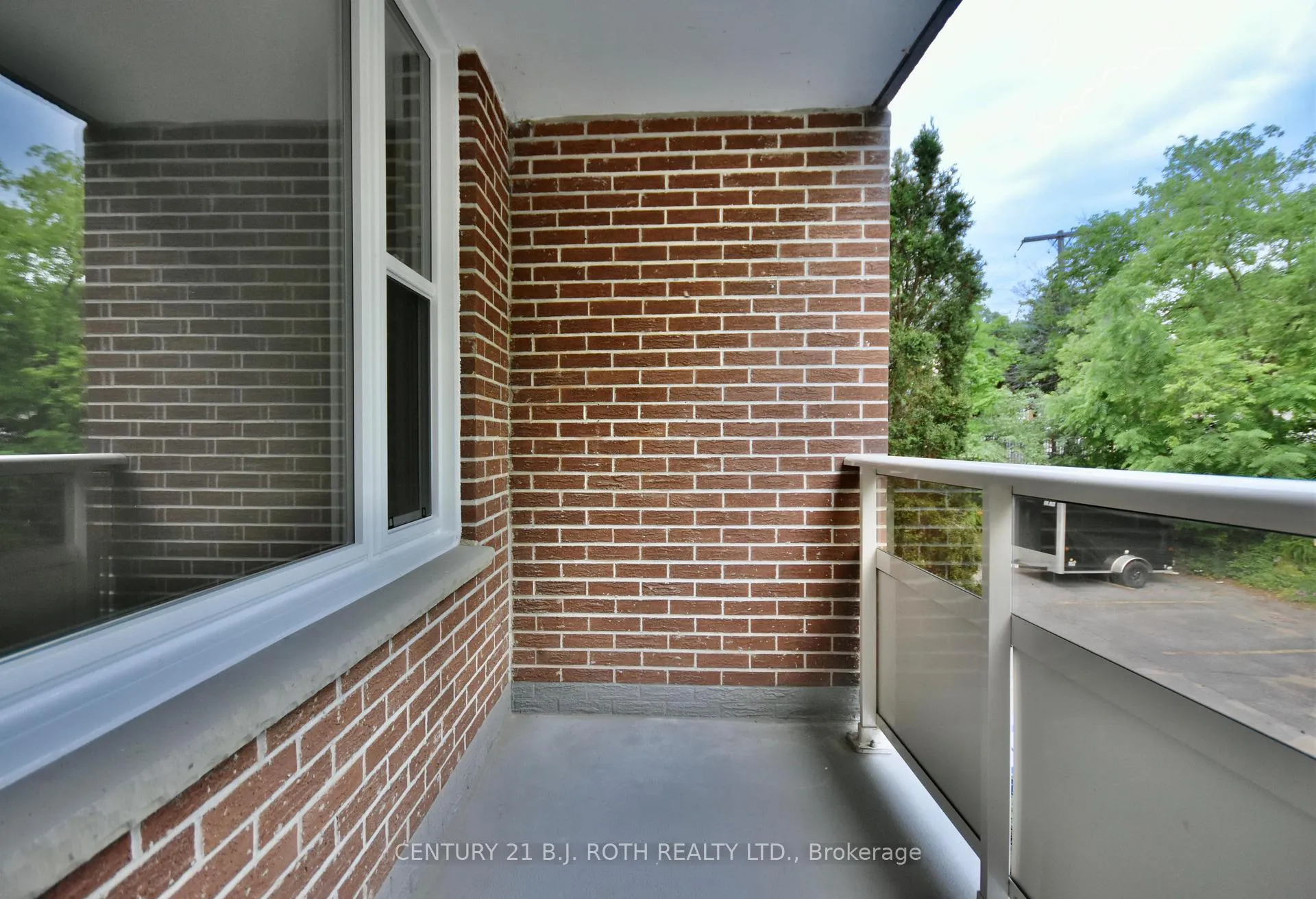 Photo 14 of Unit 21, 2 Grove Street E, Barrie, Wellington — HOMEH