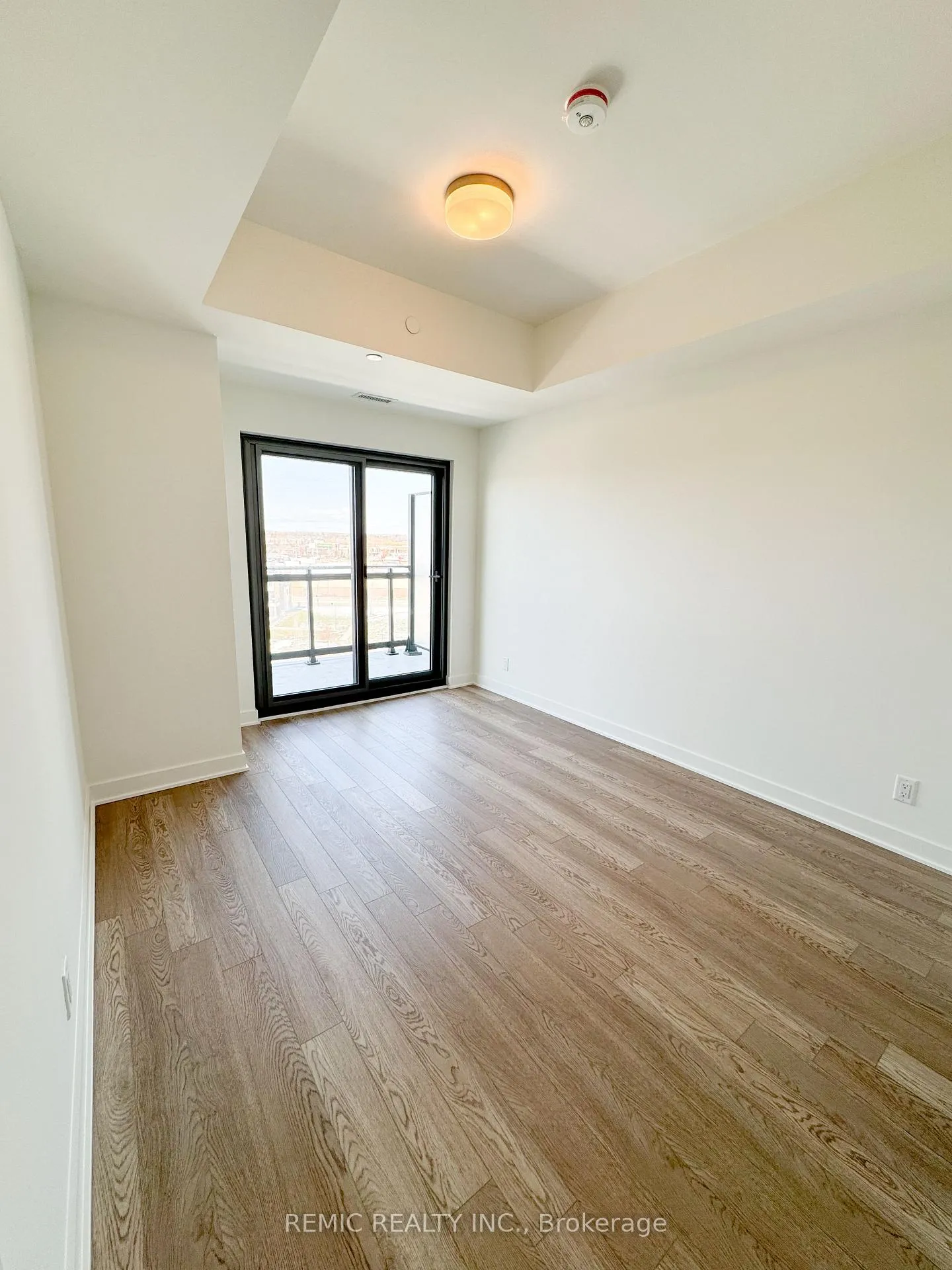 Photo 11 of 51 Clarington Boulevard, Clarington, Bowmanville — HOMEH