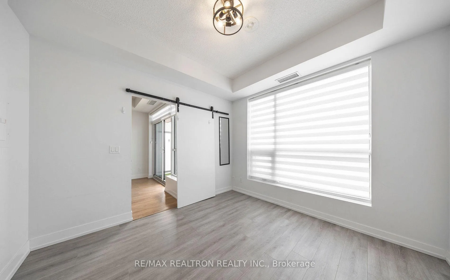 Photo 11 of Unit 2201, 1255 Bayly Street, Pickering, Bay Ridges — HOMEH