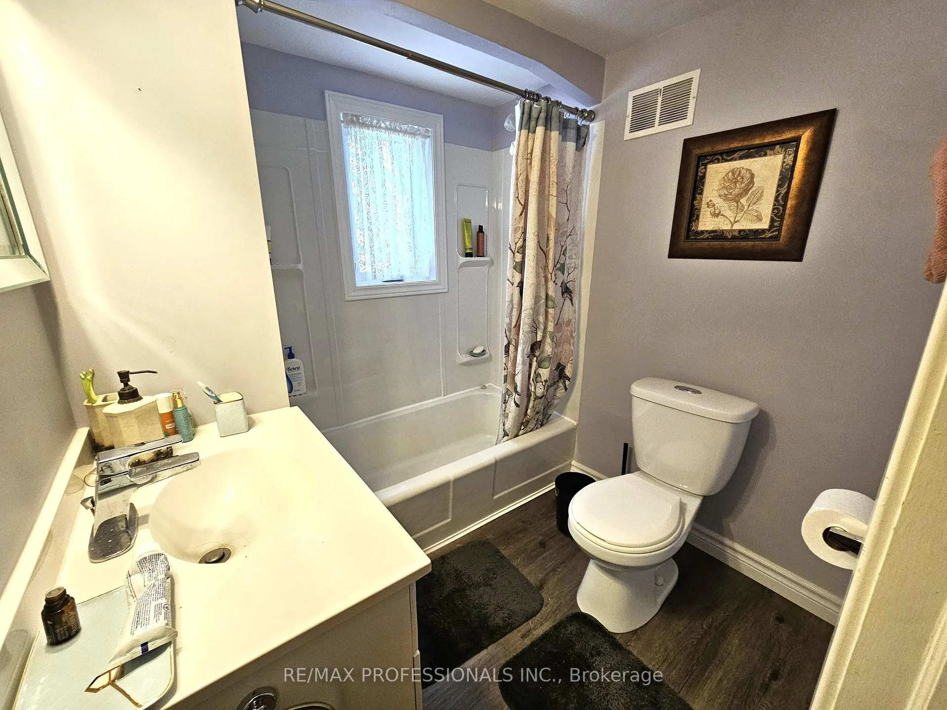 Photo 13 of 177 Ninth Avenue, Kitchener — HOMEH