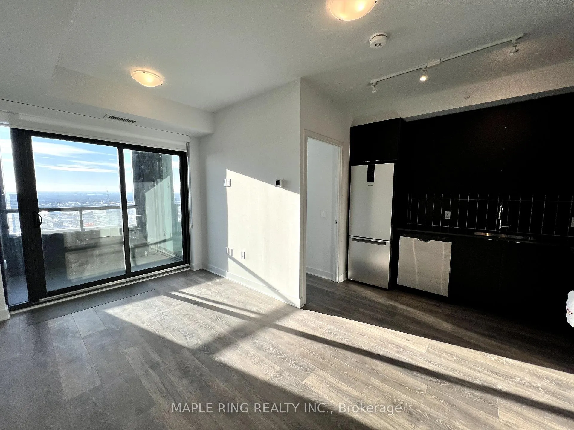 Photo 1 of Unit 2301, 2920 Highway 7 Road, Vaughan, Concord — HOMEH