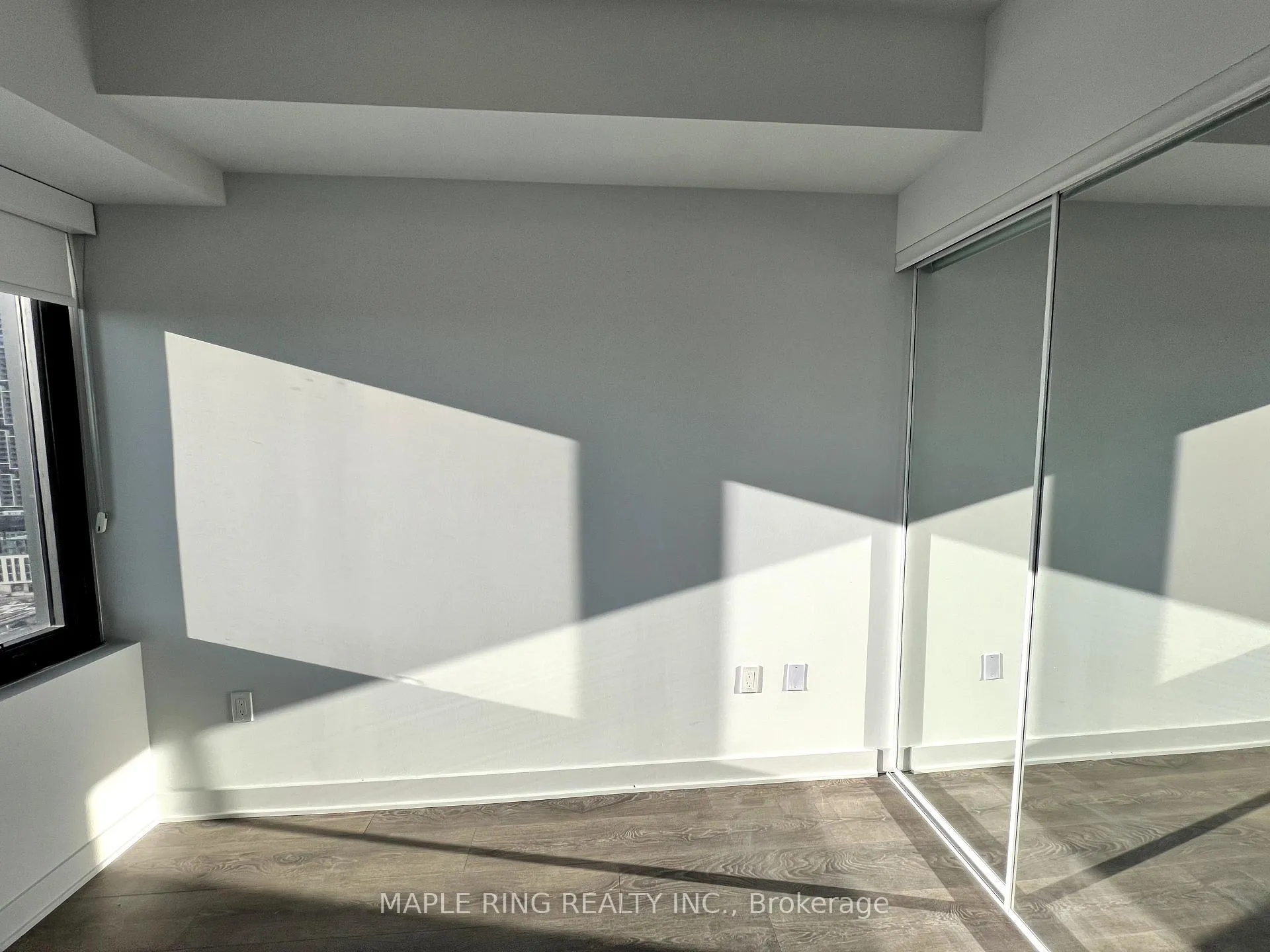 Photo 4 of Unit 2301, 2920 Highway 7 Road, Vaughan, Concord — HOMEH