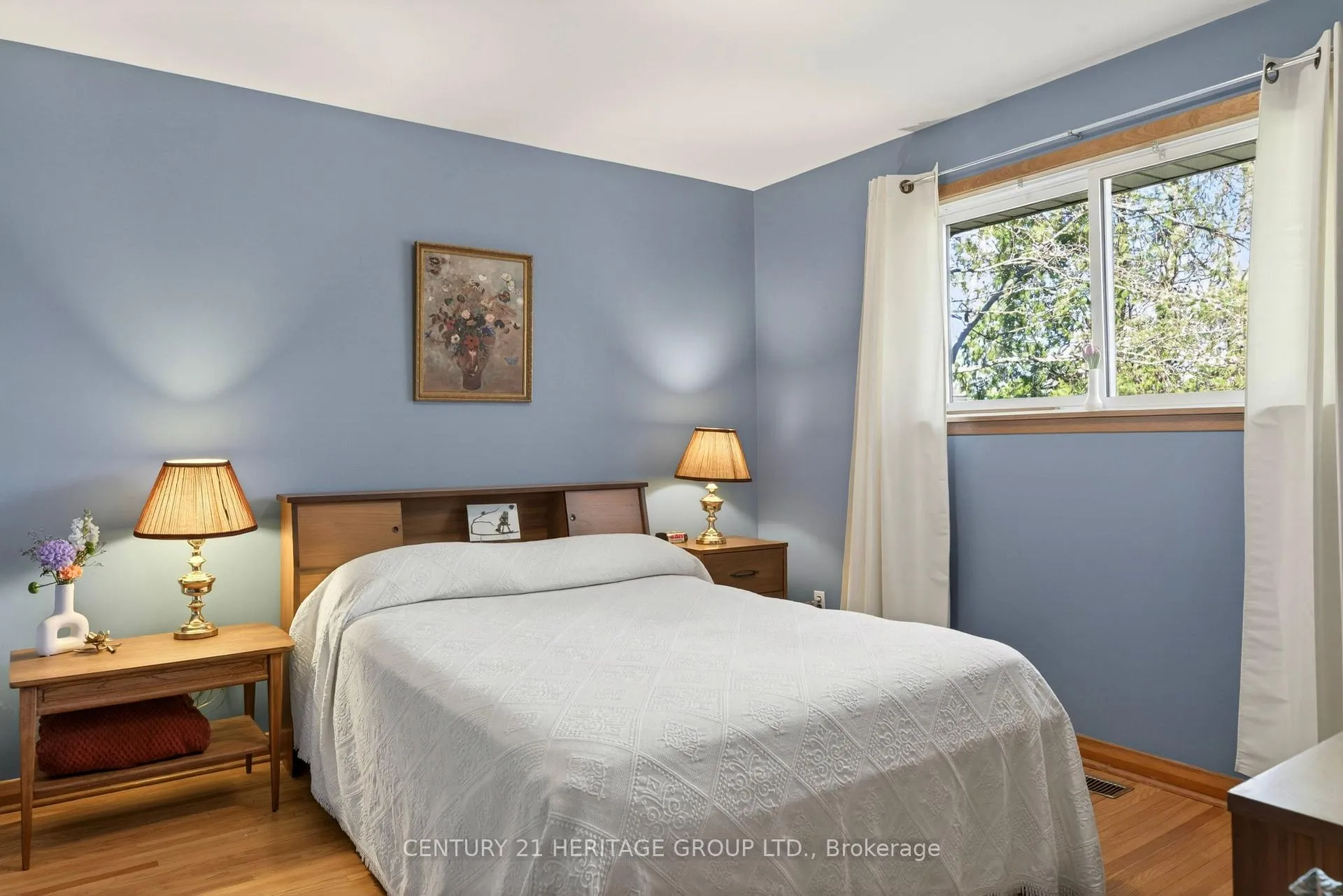 Photo 29 of 98 Cameo Avenue, Hamilton, Macassa — HOMEH