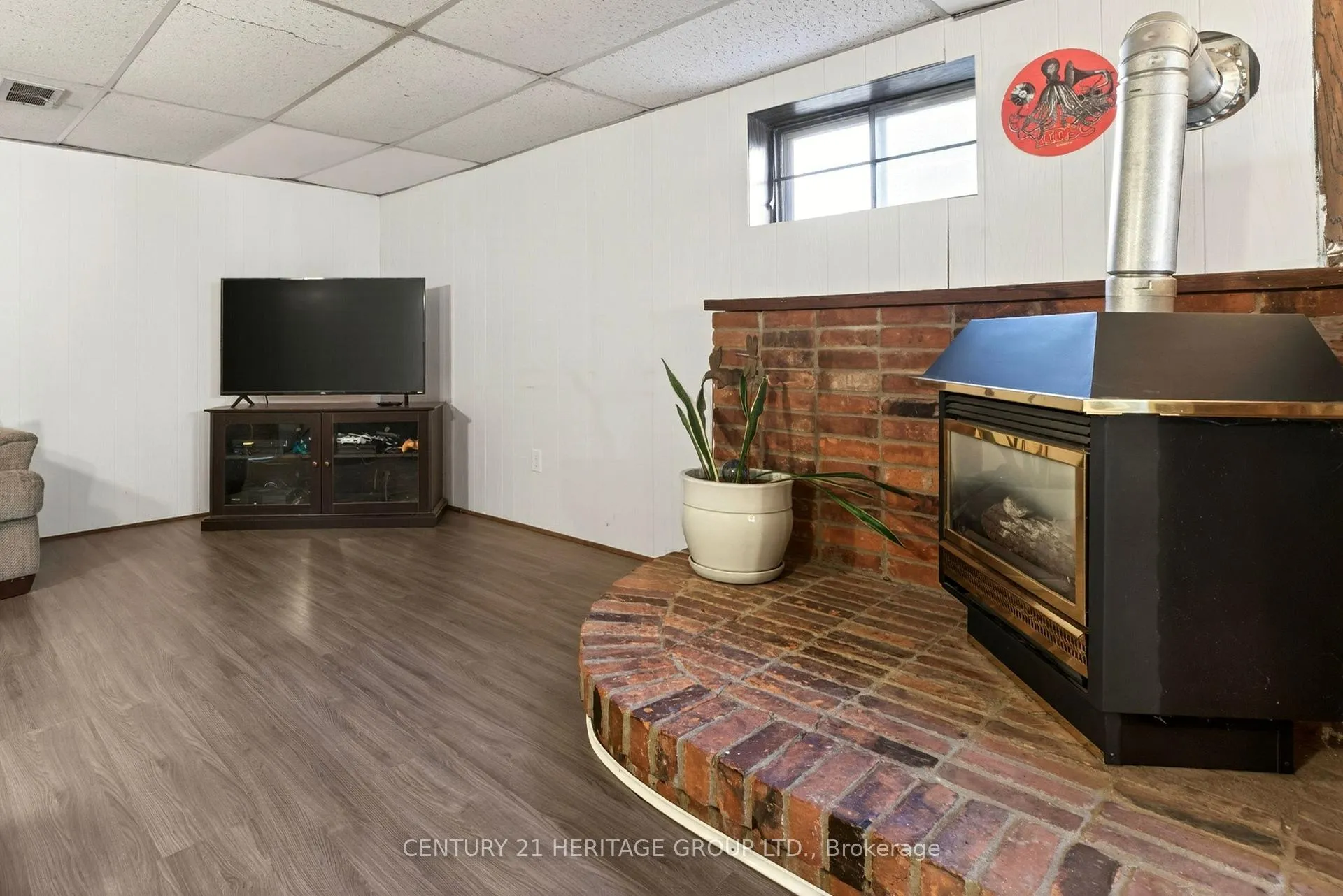 Photo 37 of 98 Cameo Avenue, Hamilton, Macassa — HOMEH