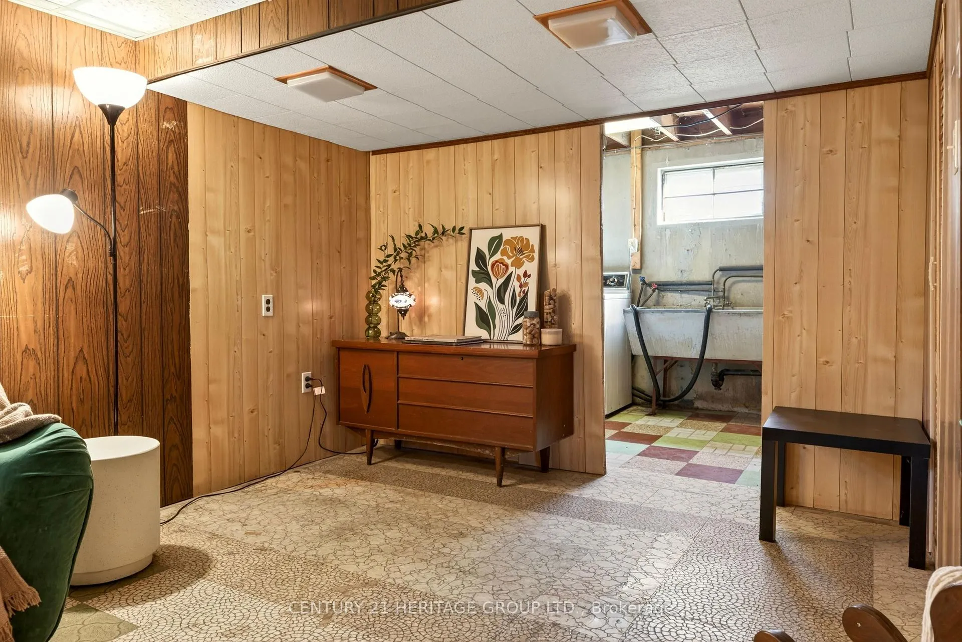 Photo 38 of 98 Cameo Avenue, Hamilton, Macassa — HOMEH