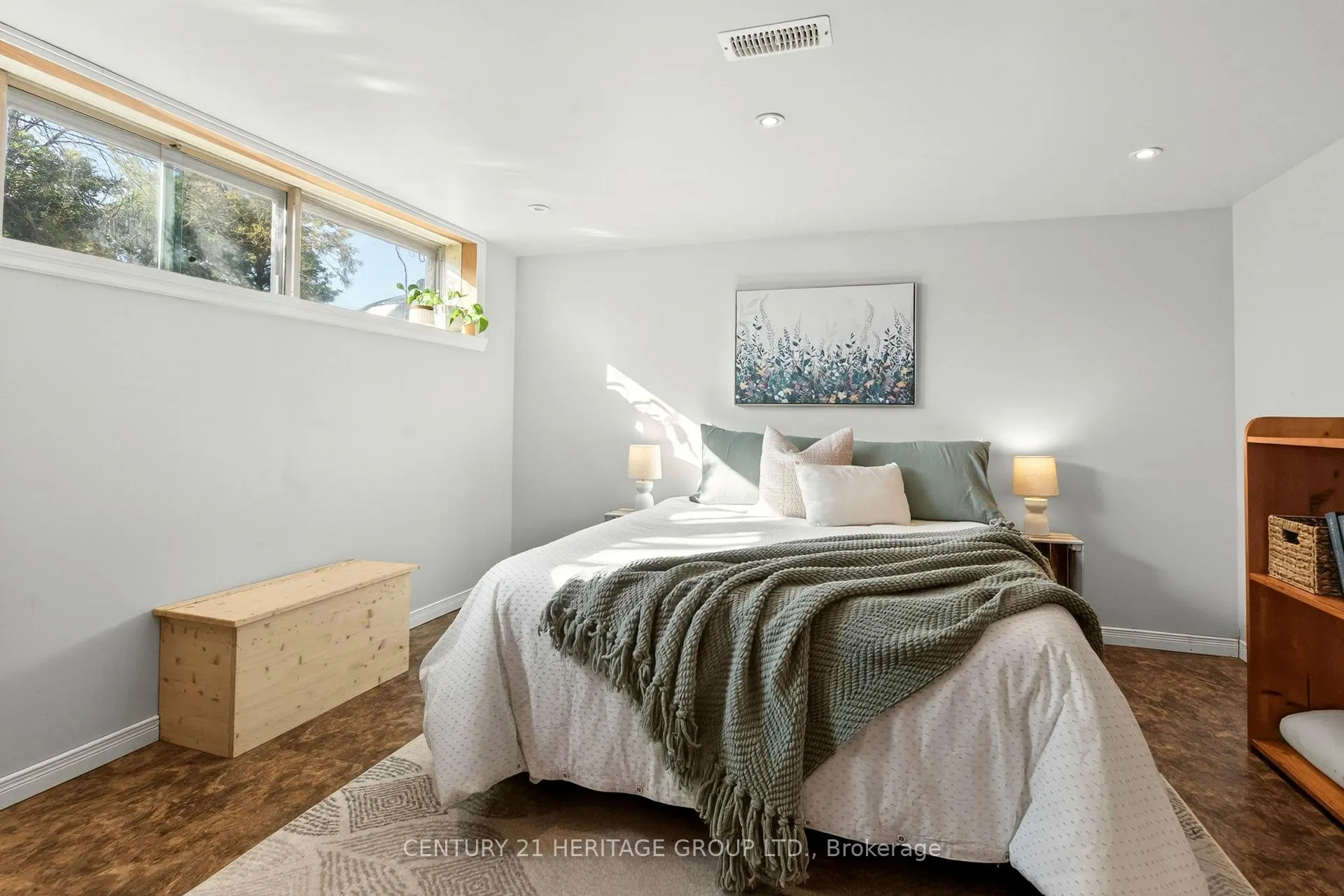 Photo 41 of 98 Cameo Avenue, Hamilton, Macassa — HOMEH