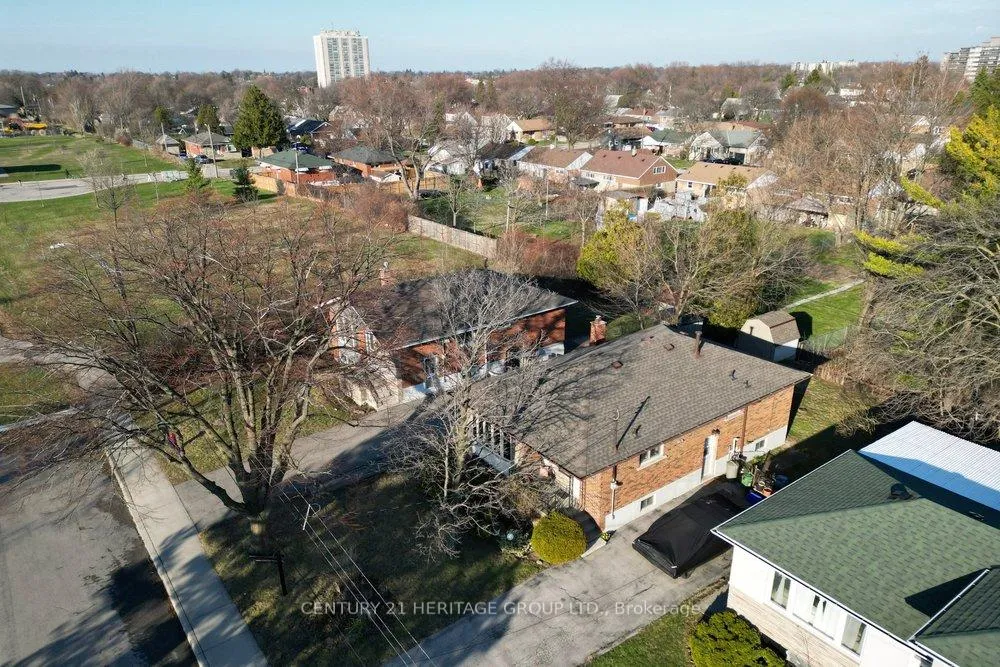Photo 46 of 98 Cameo Avenue, Hamilton, Macassa — HOMEH