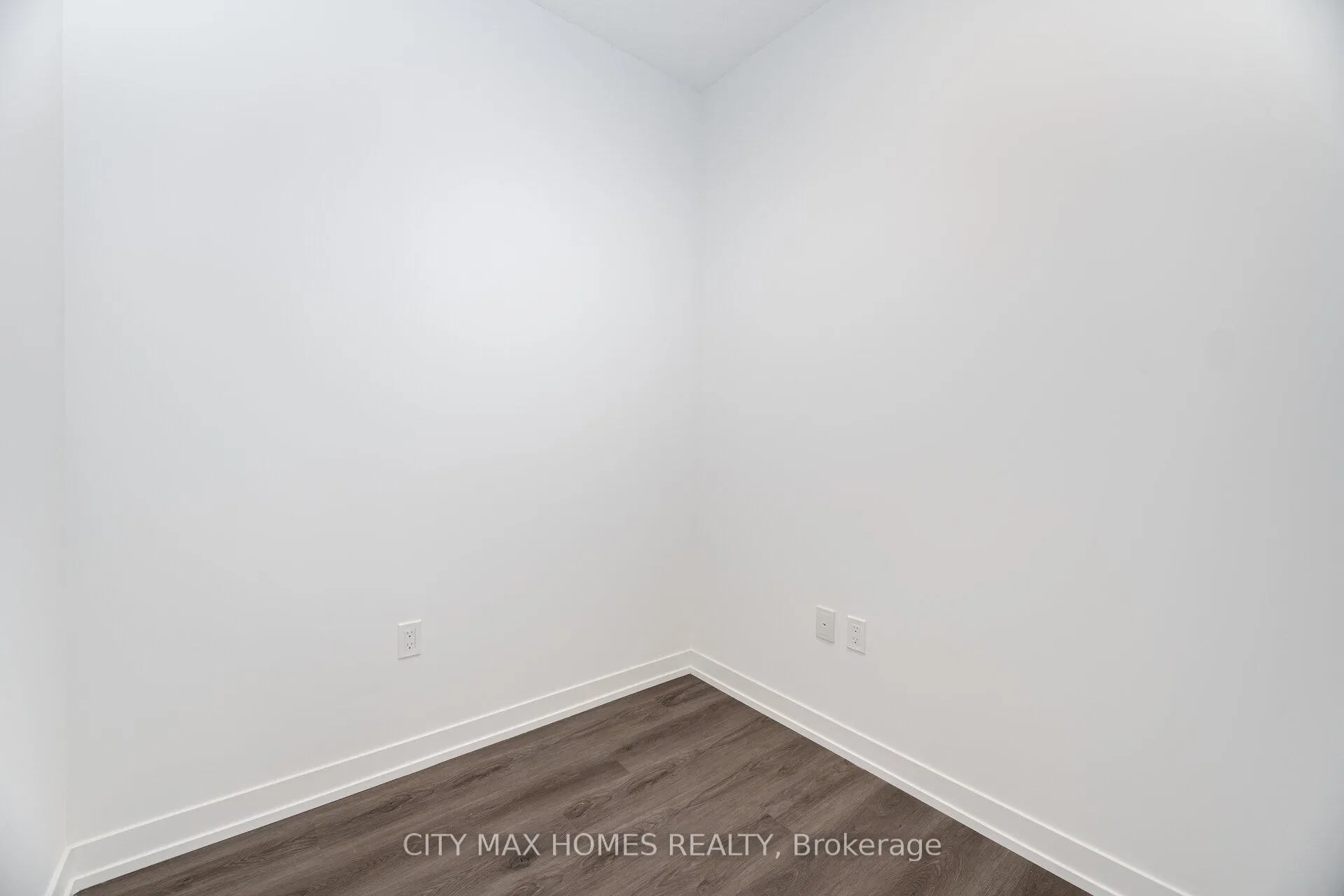 Photo 23 of Unit 1008, 225 Commerce St Street, Vaughan, Vaughan Corporate Centre — HOMEH