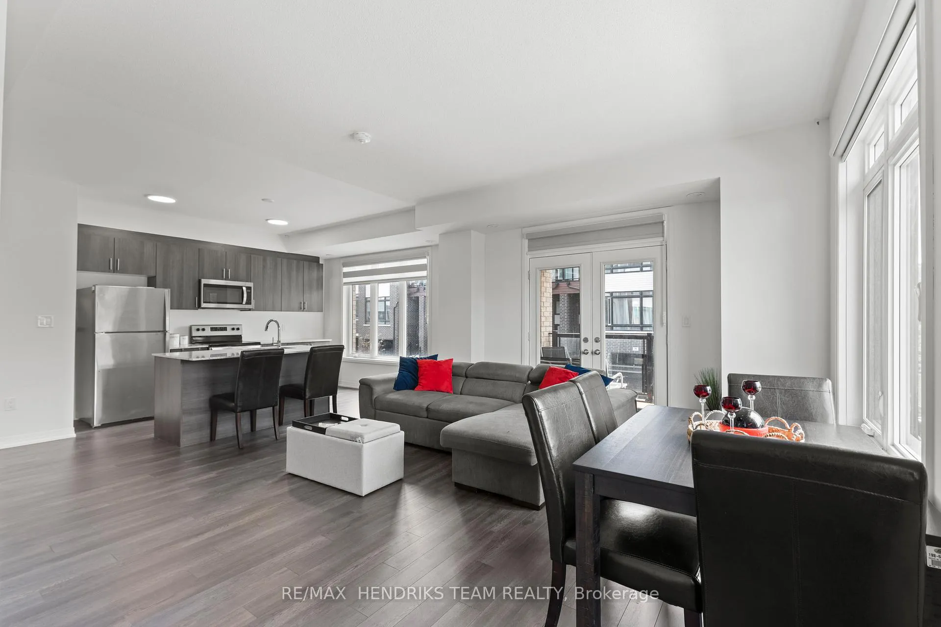 Photo 21 of 48 Sidney Rose Common, St. Catharines, Glendale/Glenridge — HOMEH