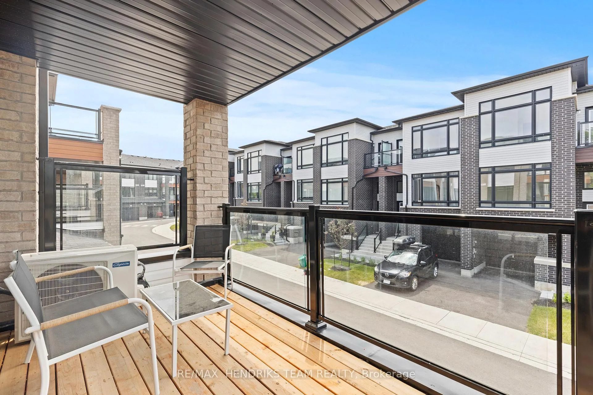 Photo 25 of 48 Sidney Rose Common, St. Catharines, Glendale/Glenridge — HOMEH