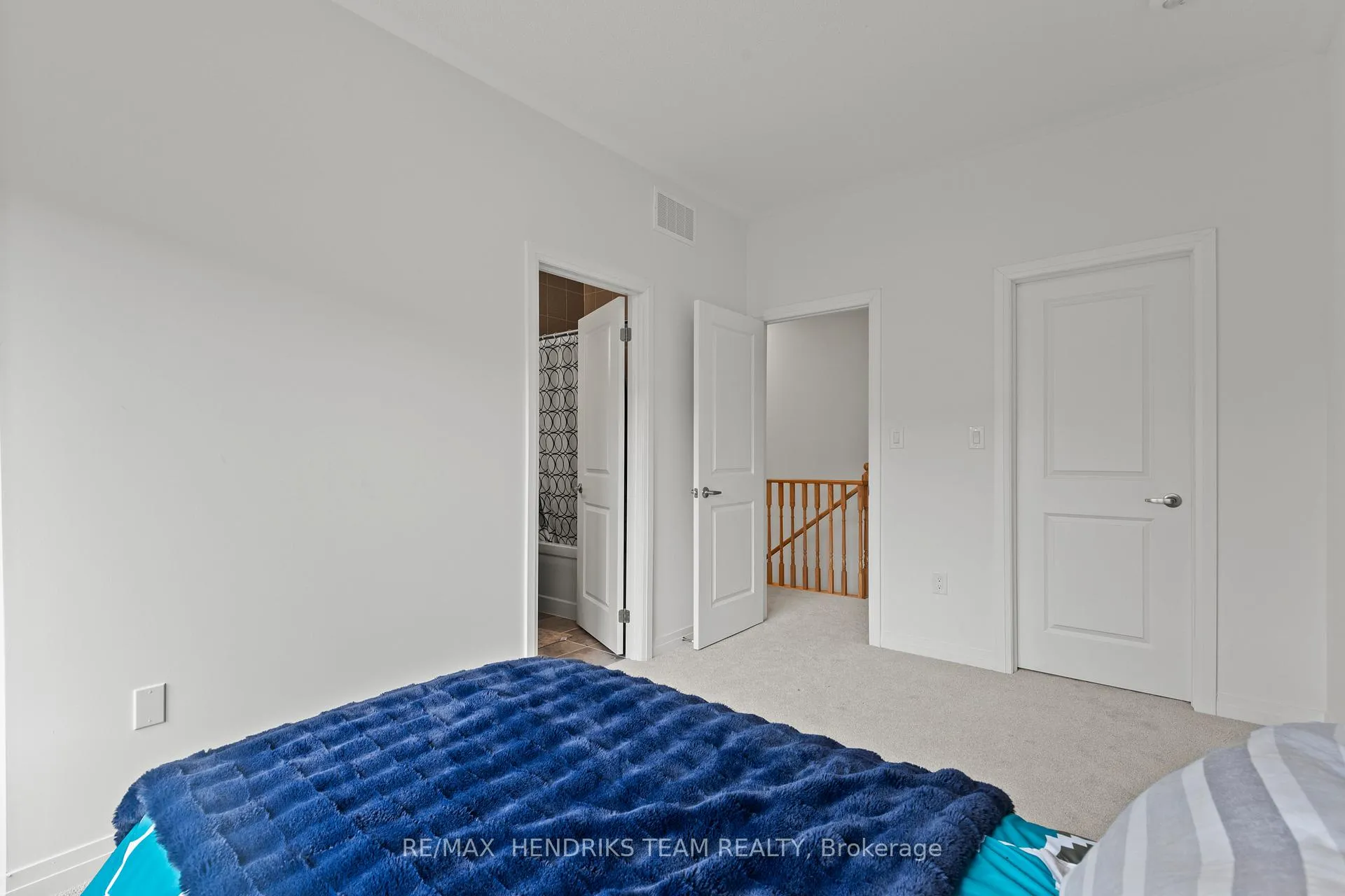 Photo 27 of 48 Sidney Rose Common, St. Catharines, Glendale/Glenridge — HOMEH