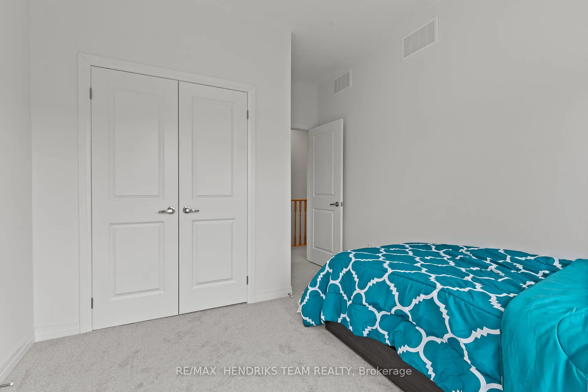 Photo 31 of 48 Sidney Rose Common, St. Catharines, Glendale/Glenridge — HOMEH