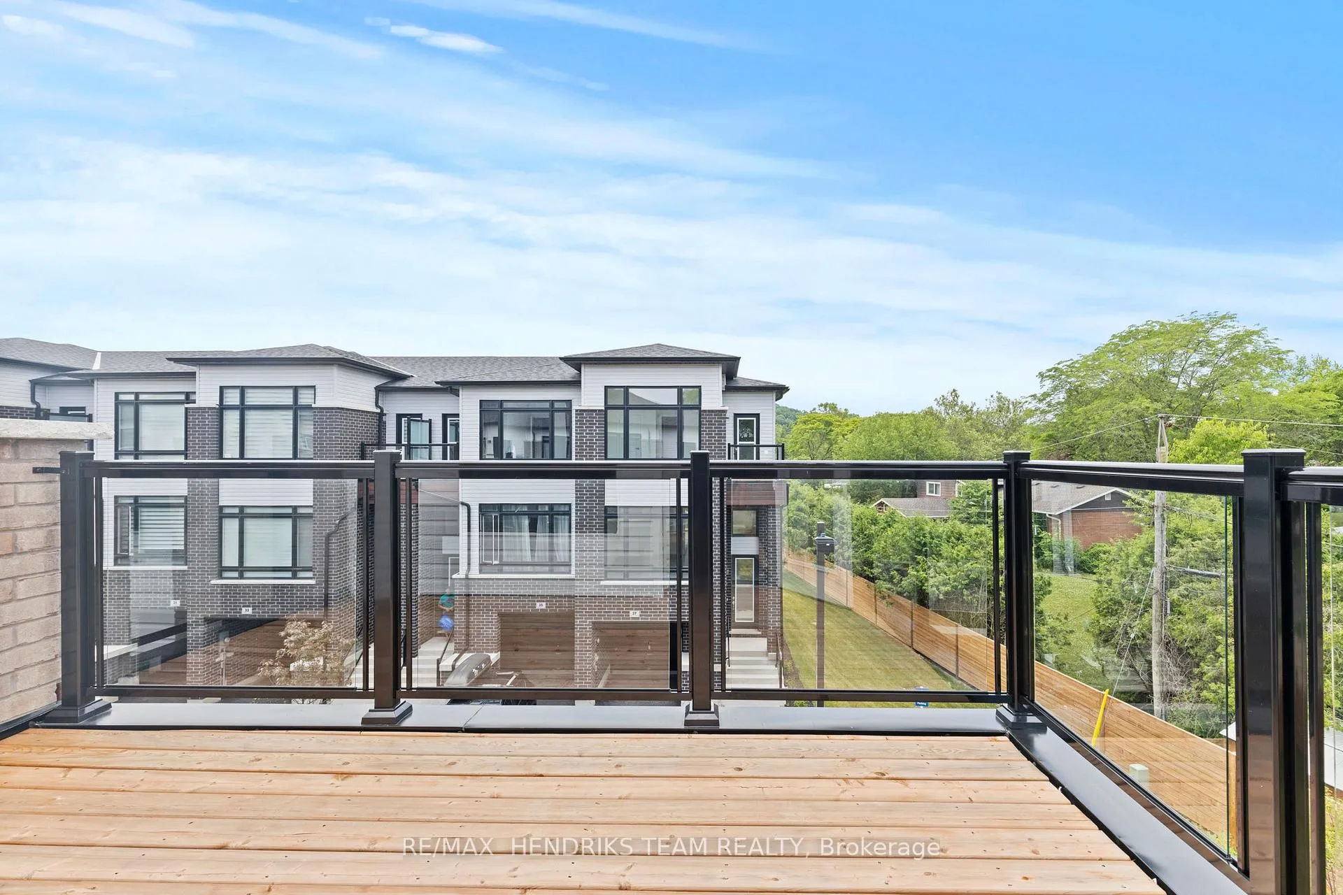 Photo 34 of 48 Sidney Rose Common, St. Catharines, Glendale/Glenridge — HOMEH