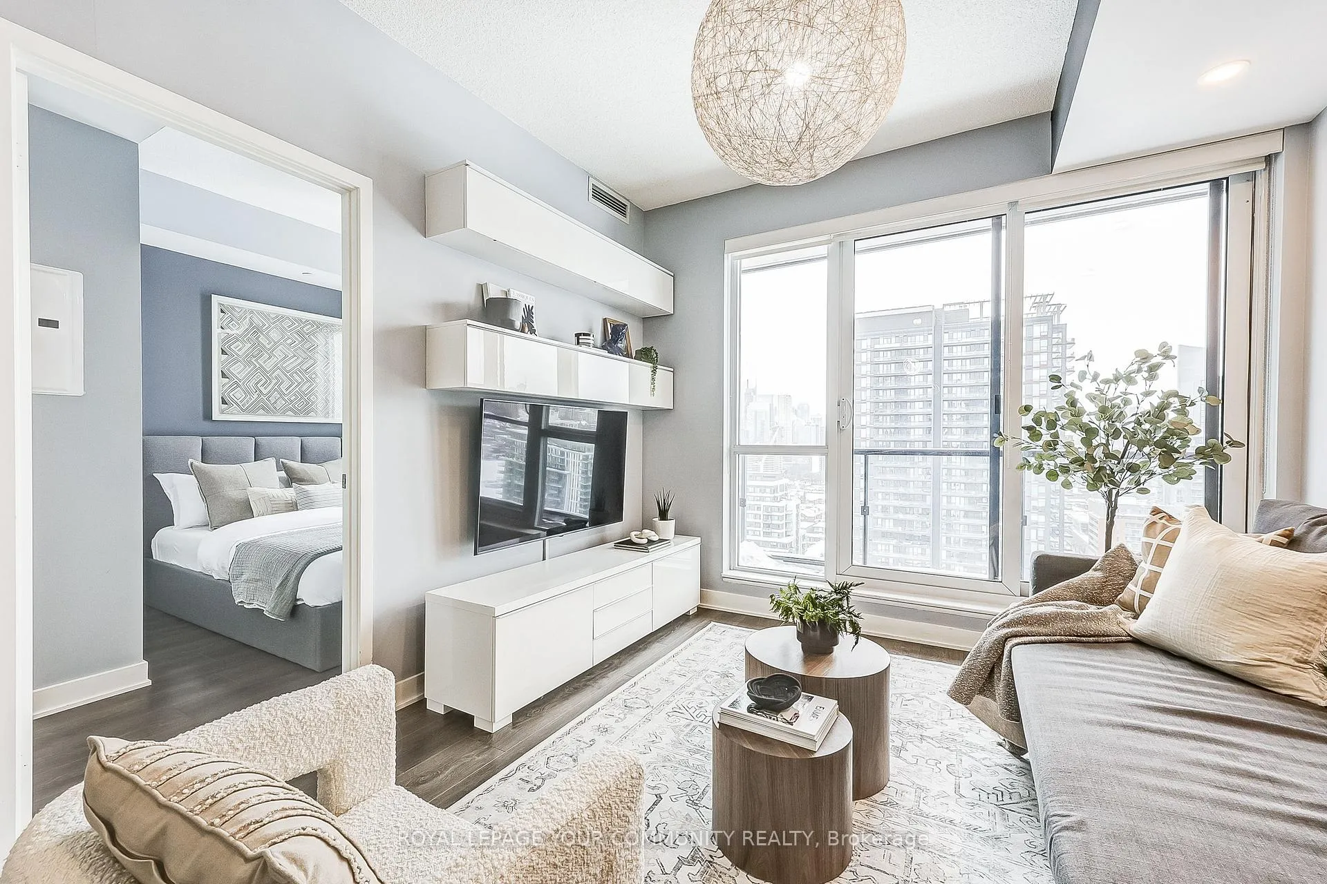 Photo 8 of Unit 2007, 170 Sumach Street, Toronto, Regent Park — HOMEH