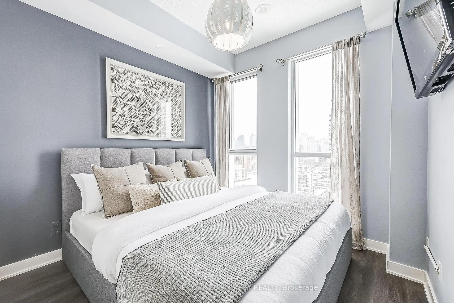 Photo 9 of Unit 2007, 170 Sumach Street, Toronto, Regent Park — HOMEH