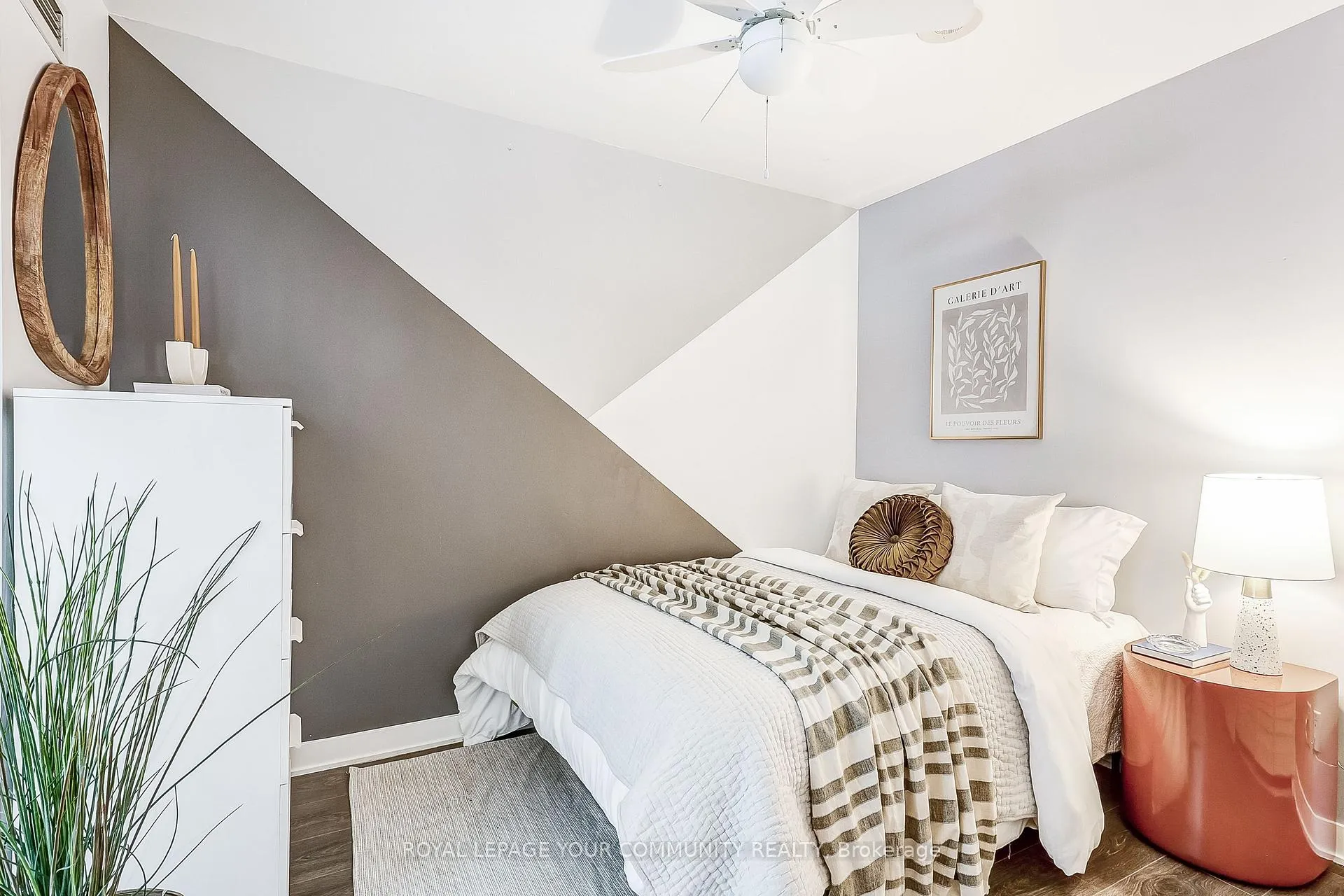 Photo 14 of Unit 2007, 170 Sumach Street, Toronto, Regent Park — HOMEH