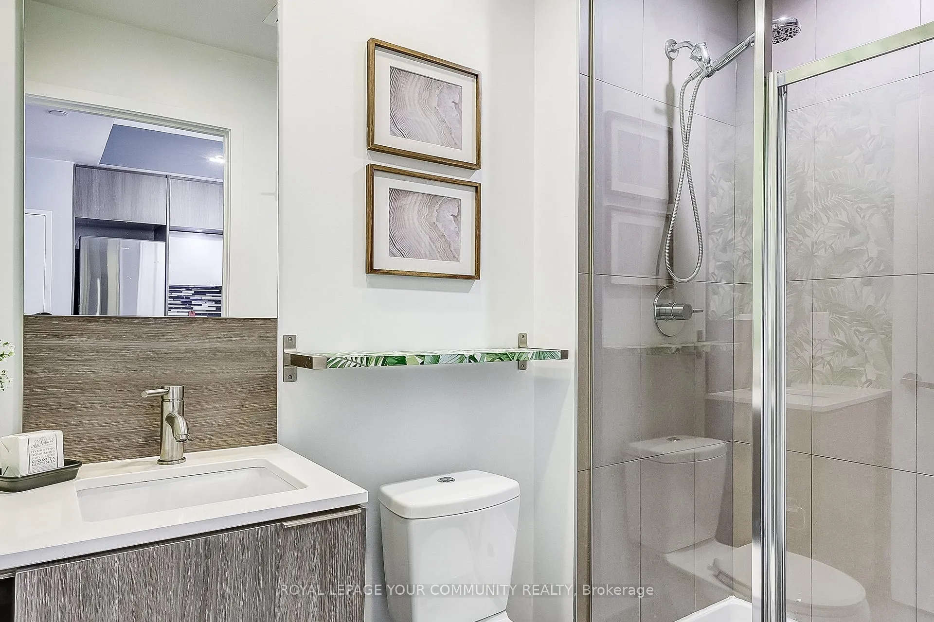 Photo 17 of Unit 2007, 170 Sumach Street, Toronto, Regent Park — HOMEH