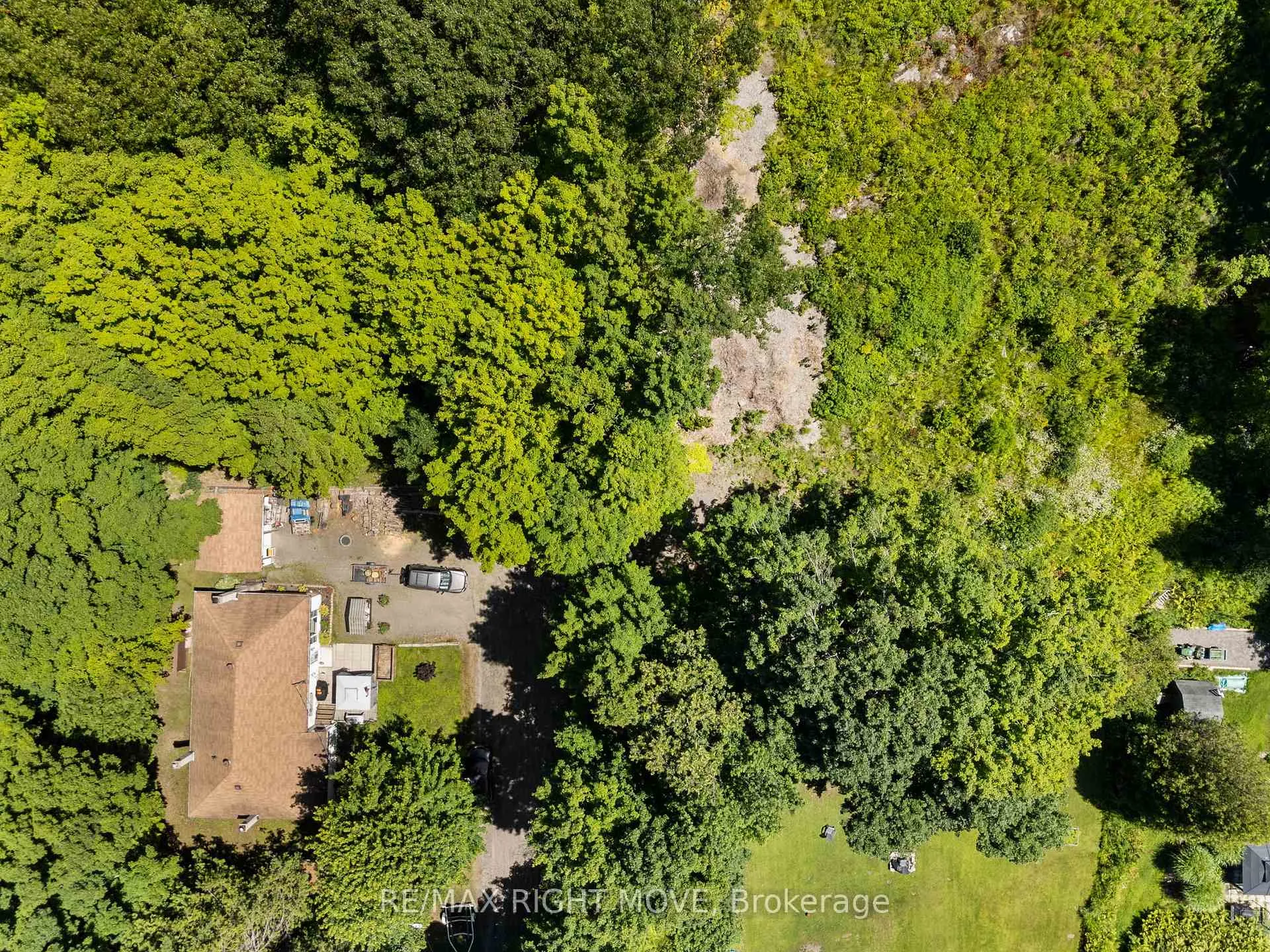 Photo 12 of 255 Pearl Drive, Gravenhurst, Muskoka (S) — HOMEH