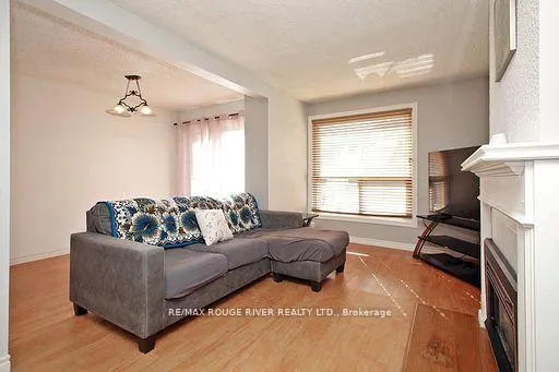 Photo 2 of Unit 15, 1330 Trowbridge Drive, Oshawa, Centennial — HOMEH